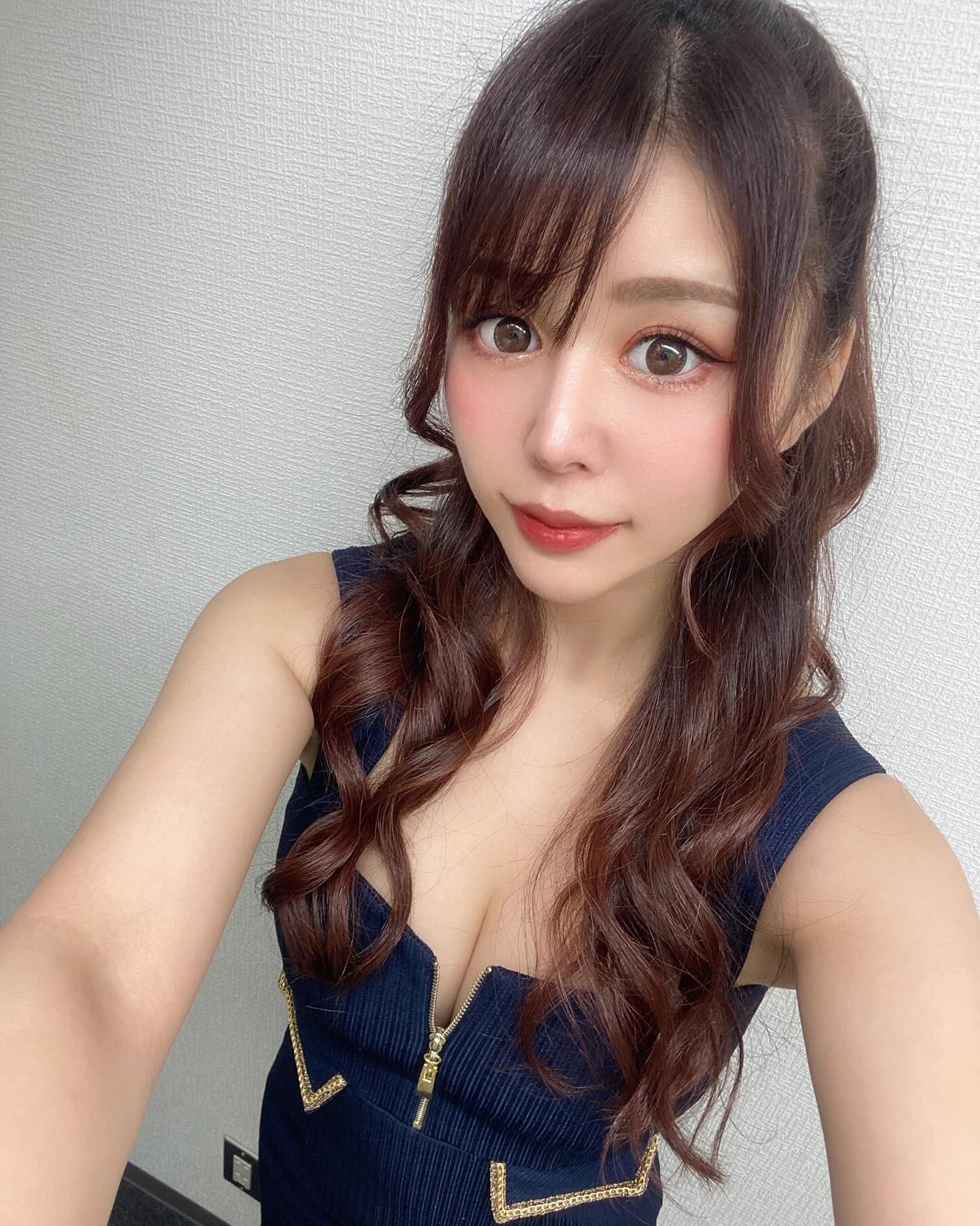 一条 葵