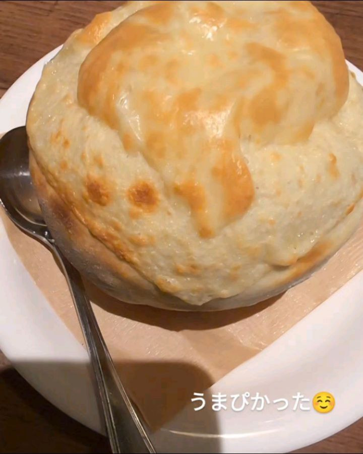 .
.
.
クラムチャウダーおいしかった💁🏼‍♀️

今日月曜だけどおります✨

片頭痛してるぅぅぅ🥺🥺🥺
@hibiki.group 
@letoile_sinseigroup 
#レトワール#響グループ #水川潤#美松ビル5F#札幌 #すすきの #北海道 #ニュークラブ #ニュークラ嬢 #すすきのニュークラ #ラウンジ #ラウンジ嬢 #キャバクラ #キャバ嬢 #ホステス #夜職 #ナイトワーク #ポケパラ #インスタ指名 #求人 #お酒好きな人と繋がりたい #キャバキャバ #きゃばきゃば#ダイエット