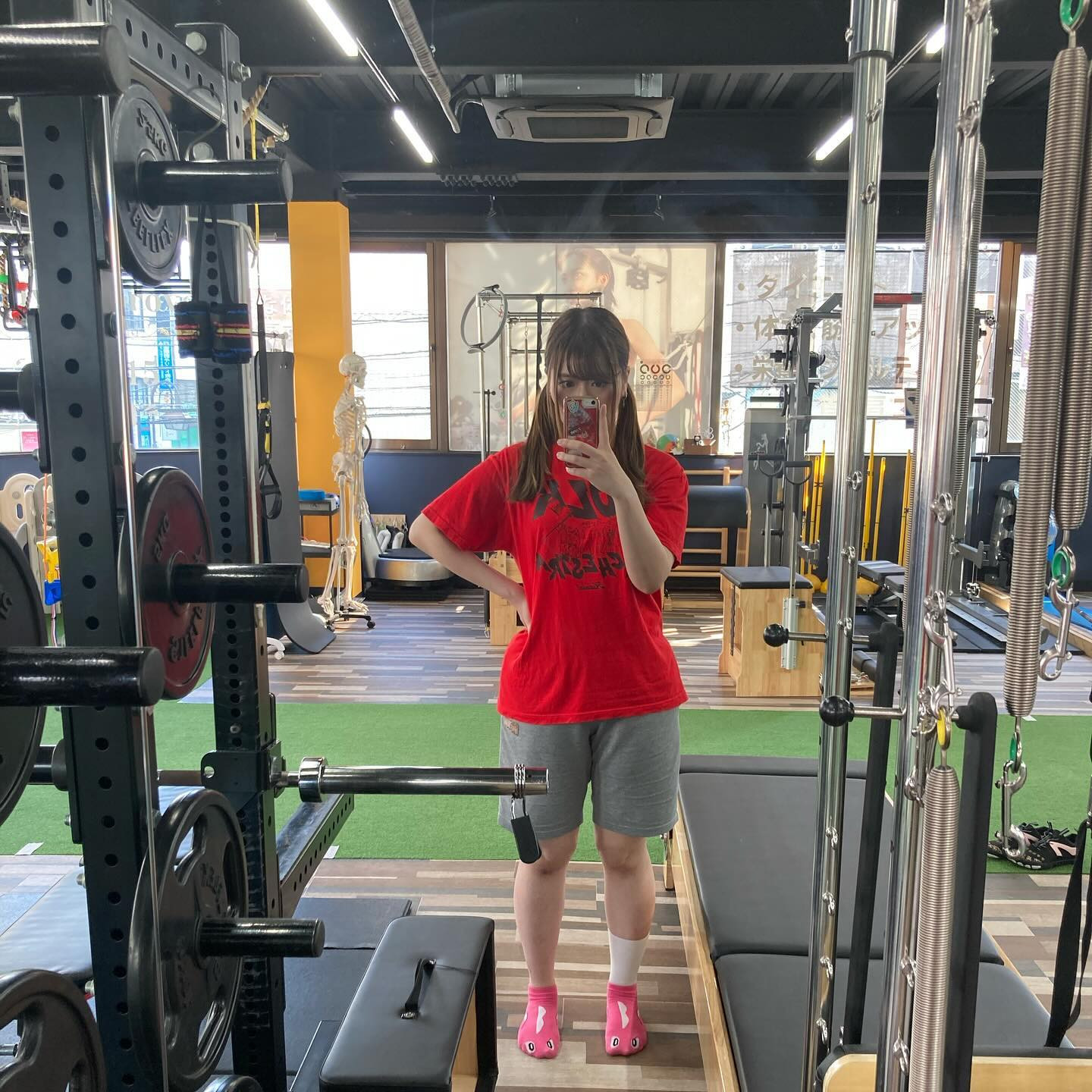 🏋️
行徳駅からすぐのボディインプルーブさんで
マシンピラティスのパーソナルトレ受けてきた👌🏻

肩こりとか腰痛とか、悩みを見極めてくれて
そこからトレーニングに入るよ👌🏻
わたしは姿勢が悪いのでそのことを相談した🥹

ジムの中は広々としていて清潔感があって
プロテインコーナーもあって便利だった‼︎
運動終わりすぐ飲みたいよね🥹持参しなくても🆗

行徳駅から徒歩5分❣️

千葉県市川市行徳駅前2ｰ18ｰ3ｰ203リムーブル堀木 ボディインプルーブ行徳店

PR @bodyimprove_gyotoku_2