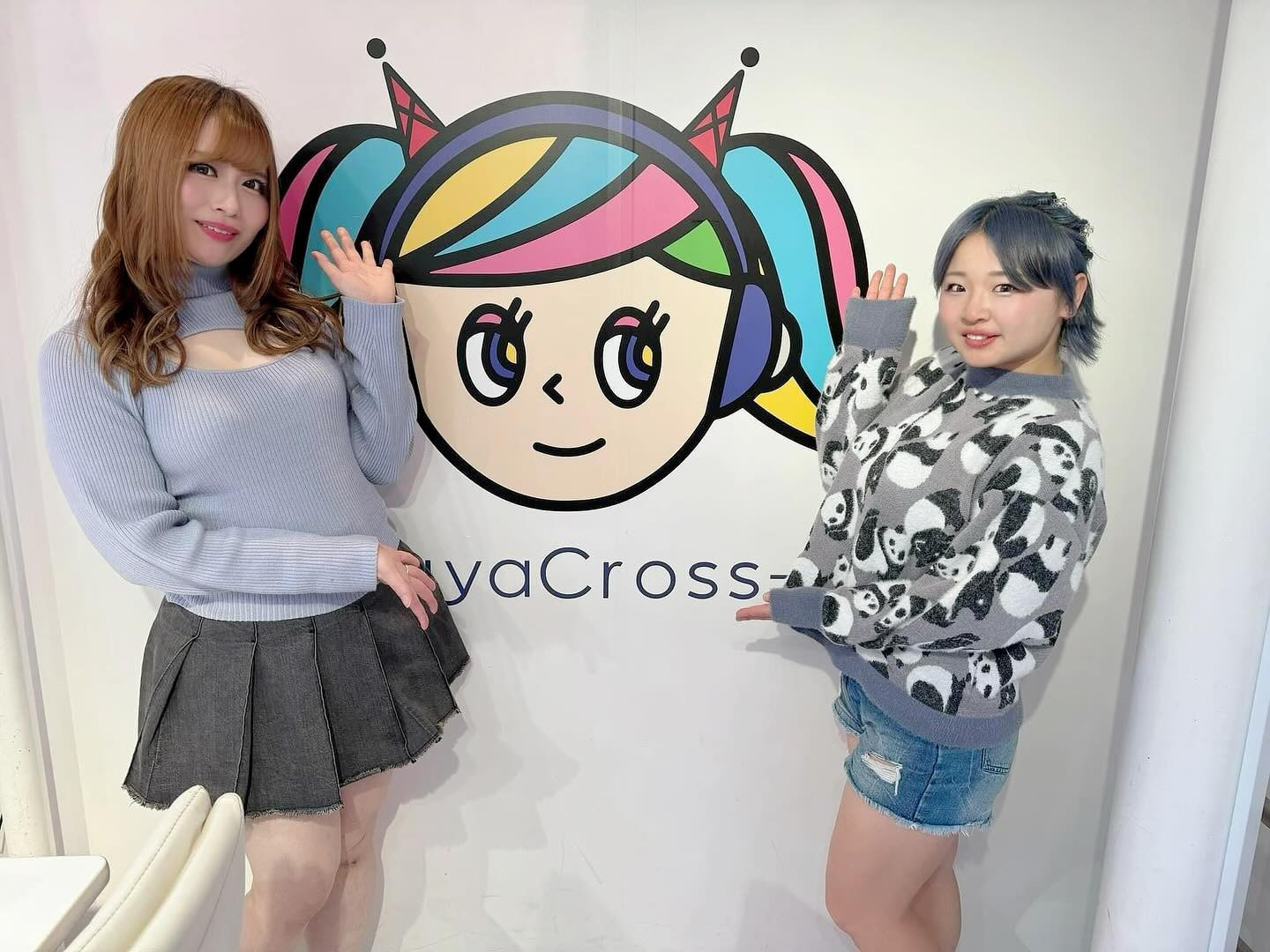 📻
ツジ・ルイスちゃんのラジオ番組
#プ女子の世界 ノゾキアナ
代打MCさせていただきました🫶🏻

スカパーの生放送番組は経験あるんだけどラジオMCは
初🥹観覧来てくれた方々から面白かったよ〜って
声が聞けて嬉しかった🫶🏻もっとあやめちゃんの
お話聞きたかったね🥹あと3時間くらい🥹

また2人でこういったことができたら、、🥹👌🏻🫶🏻💖
.
.
.
#av女優 #セクシー女優 #笹村あやめ #2aw #渋谷クロスfm #渋谷 #プ女子 #prowrestling #ツジルイス #プロレスラー