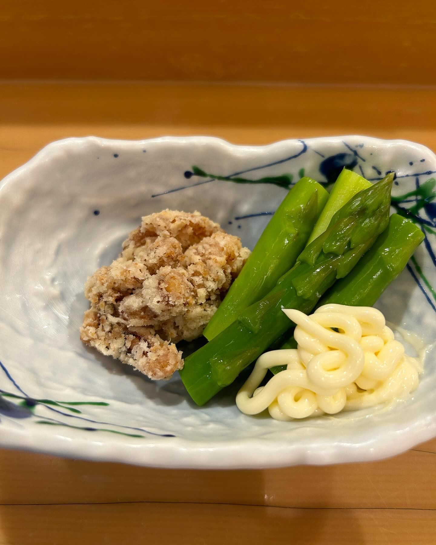 こんばんは🌙今日はお客様とお寿司食べに行きましたぁ〰️✨️✨️今日も出勤します☆ #札幌 #すすきの #クラブ我礼@clubgalle2580