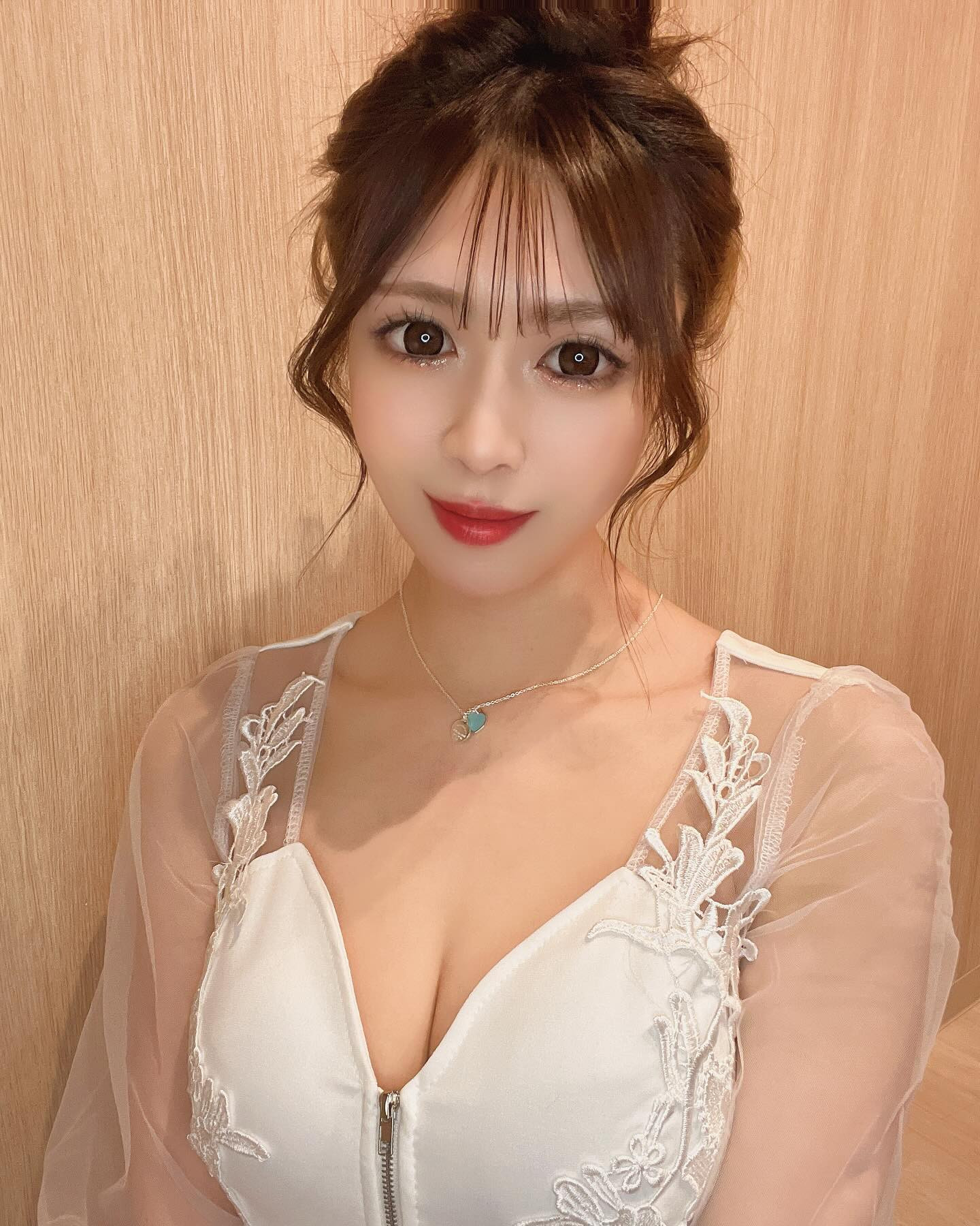 .

アップヘア好評で嬉しみの極み🌟
今日はどんな髪型にしよう🐈‍⬛💫

#キャバ嬢 #キャバクラ #すすきの #高収入 #求人 #アルバイト #女子大生 #ホステス #水商売 #歌舞伎町 #夜職 #採用 #バルセロナグループ #シャチグループ #体験入店 #銀座 #ニュークラ #ニュークラ嬢 #ポケパラ  #キャスト募集 #すすきのキャバクラ #ガールズバー #北新地 #フォロワー増やしたい #instagood #follow #love #photooftheday #メイク #ファブリック