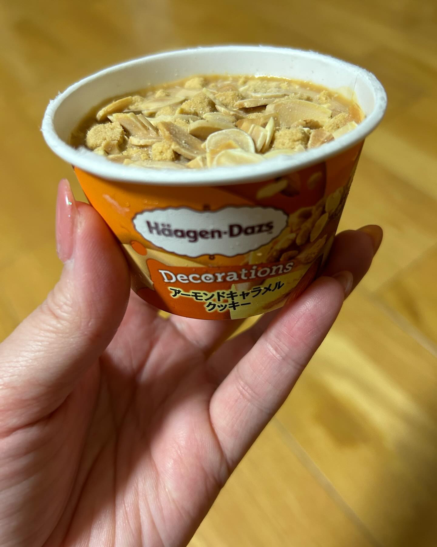 こんばんは🌙今日は気温あがりましたねー☆あんまりアイスは食べないんですが食べてしまいましたぁ〰️✨️✨️美味しかったです☆今日も出勤します☆ #札幌 #すすきの #クラブ我礼@clubgalle2580