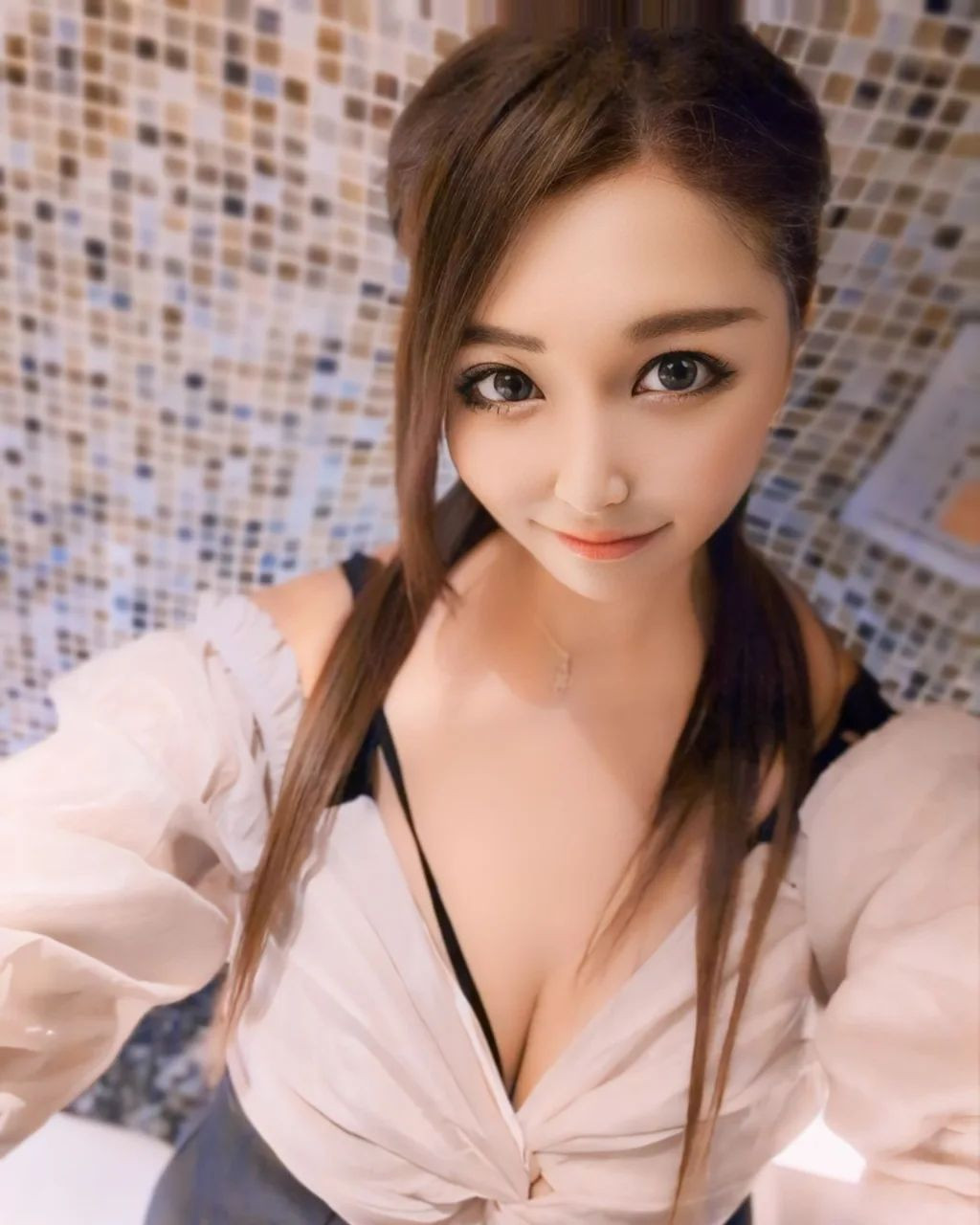 .
.
.
今日から6連勤の術使いたいと思います🙋
@hibiki.group 
@letoile_sinseigroup 
#レトワール#響グループ #水川潤#美松ビル5F#札幌 #すすきの #北海道 #ニュークラブ #ニュークラ嬢 #すすきのニュークラ #ラウンジ #ラウンジ嬢 #キャバクラ #キャバ嬢 #ホステス #夜職 #ナイトワーク #ポケパラ #インスタ指名 #求人 #お酒好きな人と繋がりたい #キャバキャバ #きゃばきゃば#ダイエット