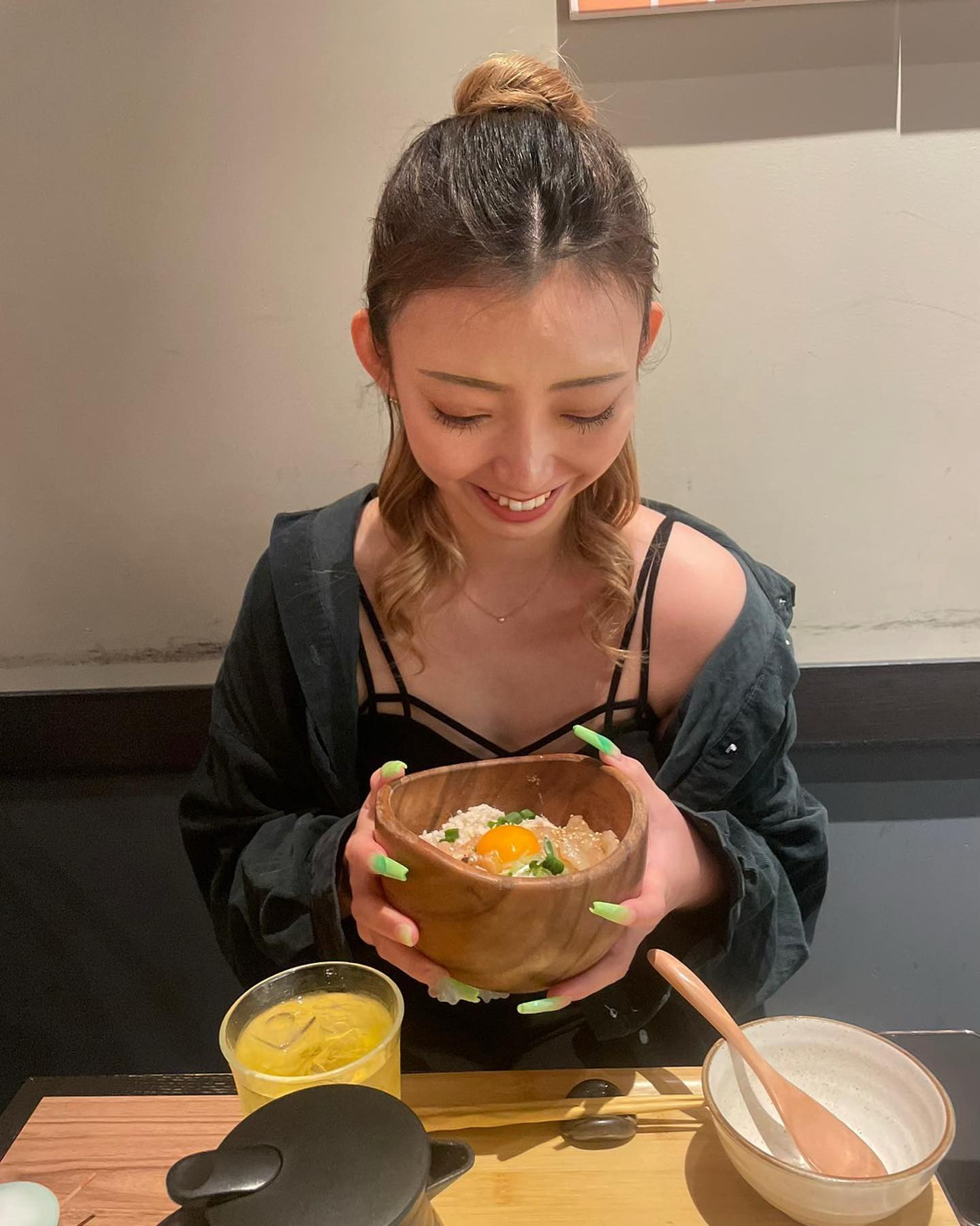 休日😃機嫌良し😃
 #prada
 #pradabeauty 
 #池袋#フェリス#新宿#clubferris#キャバクラ#六本木＃渋谷#池袋キャバクラ #キャバ嬢#キャバクラ #上野 ＃歌舞伎町#すすきの#錦#美女 #お酒#グルメ#シャンパン＃酒乱#ギャルしかかたん#酒ヤクザ