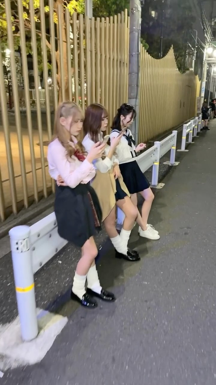 LUIAGUE ホットニュース 81102