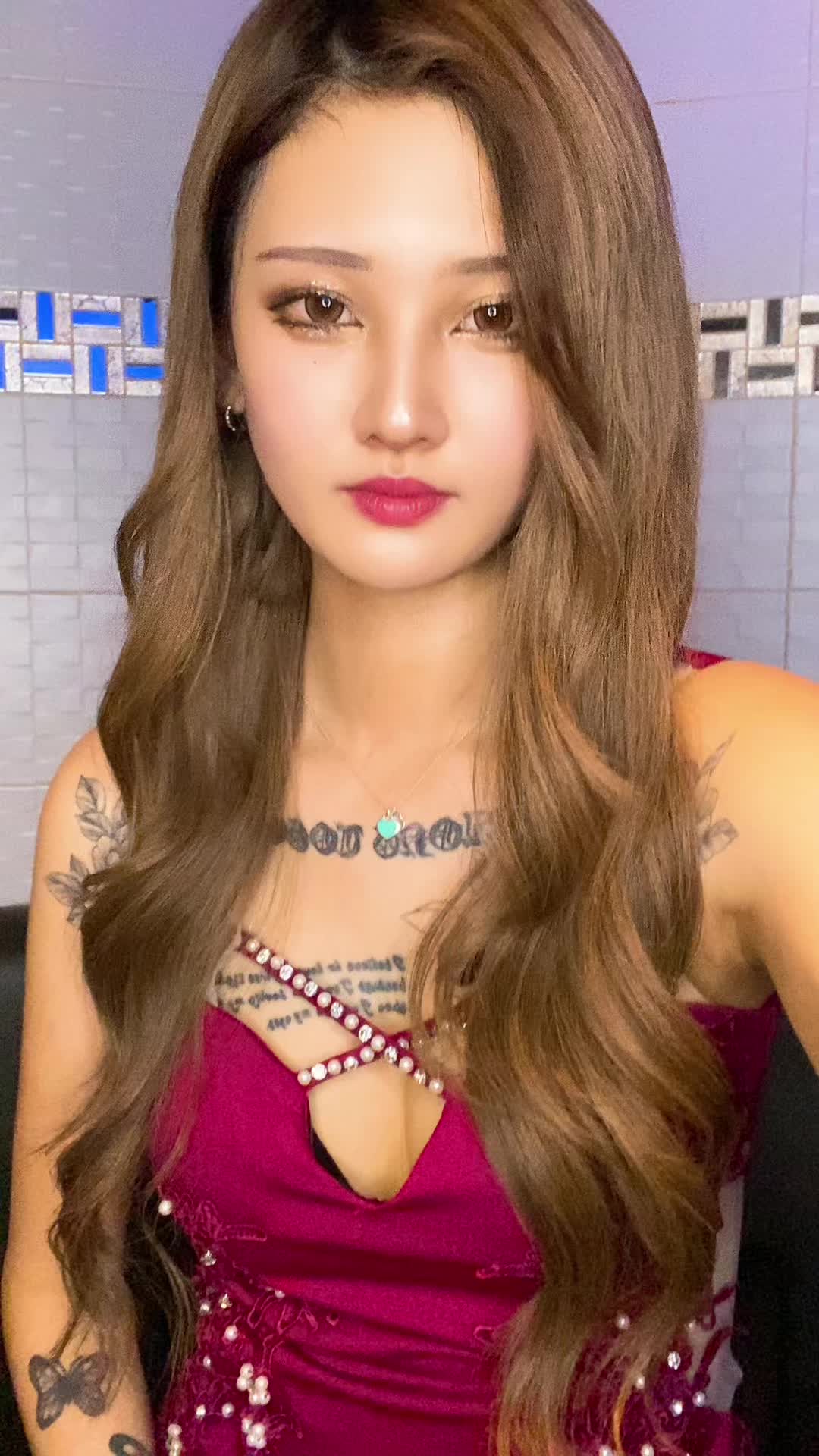 Regent Club Kannai（夜） ホットニュース 81118