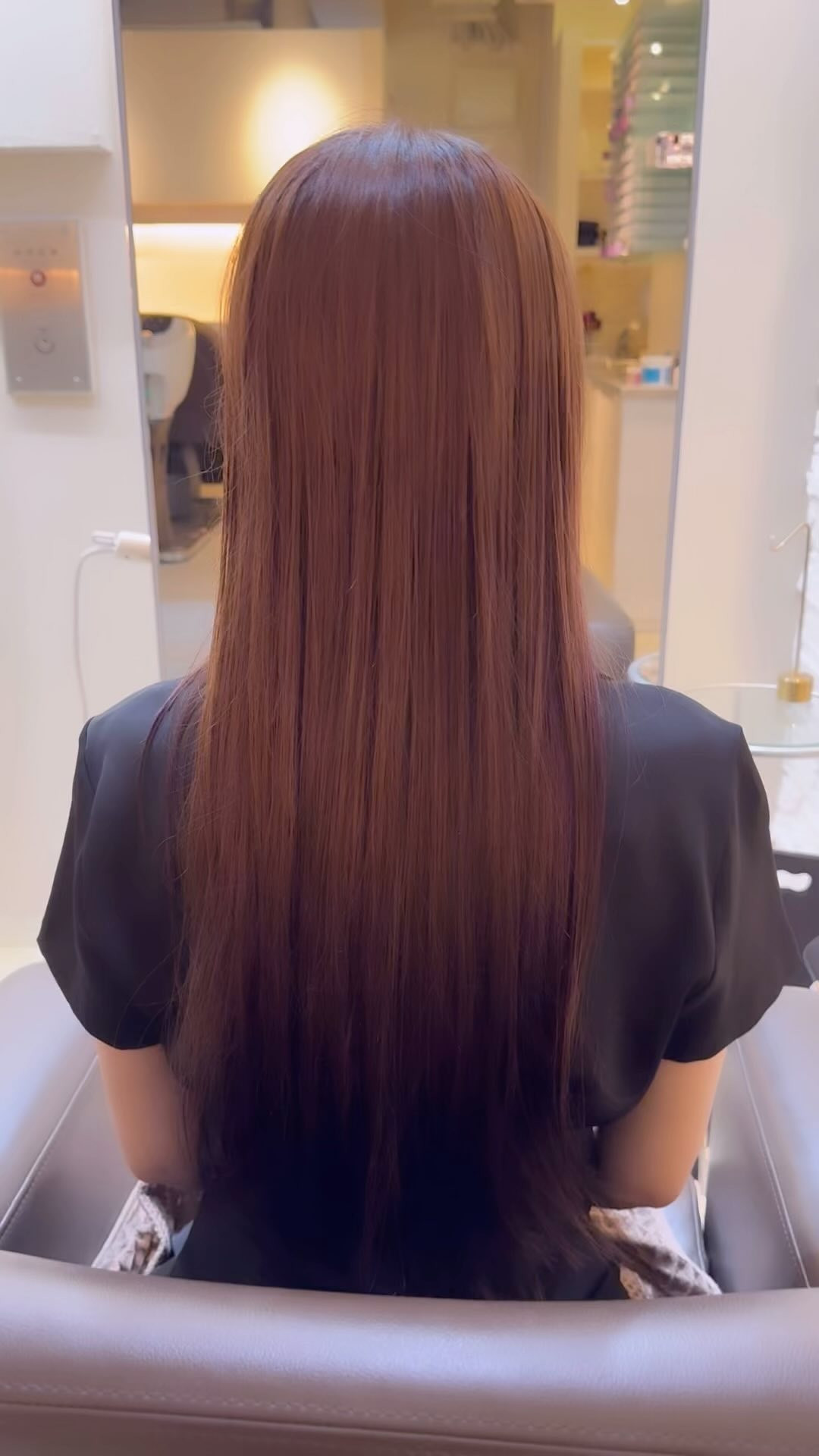 *
ドライヤーで乾かしただけで
これは最高🥰
ツヤツヤ✨

#ヘアカラー #ロングヘア #美容院 #ストレートヘア #キャバクラ #キャバクラ嬢 #キャバ #キャバ嬢 #クラブ #ホステス #スナック #埼玉 #埼玉キャバクラ #ラベンダー #ヘアスタイル #トリートメント