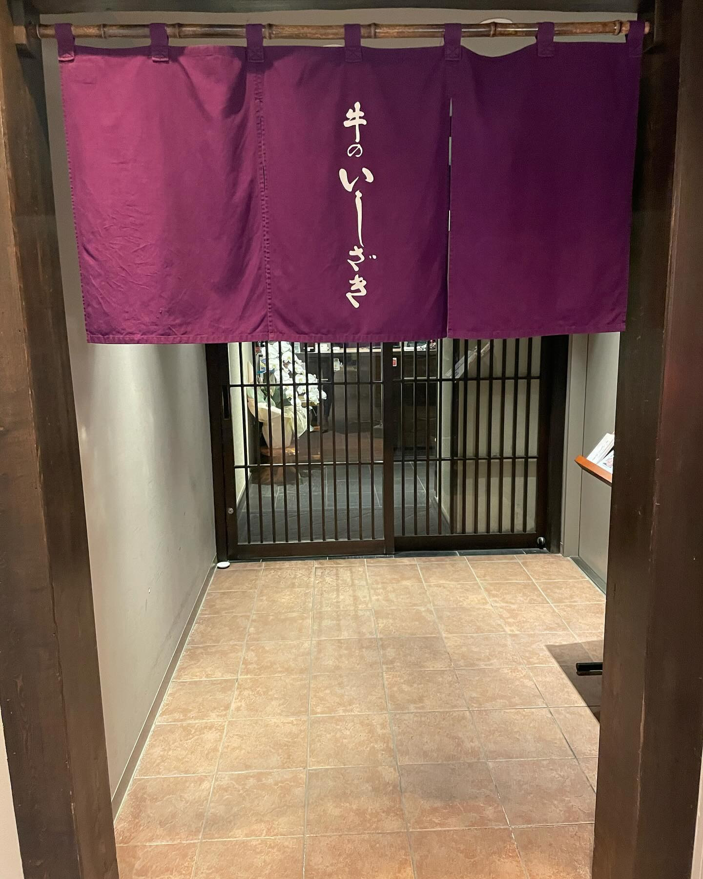 ✨

🤴とおせりさんと🍽️

牛のいしざき

@clubgalle2580