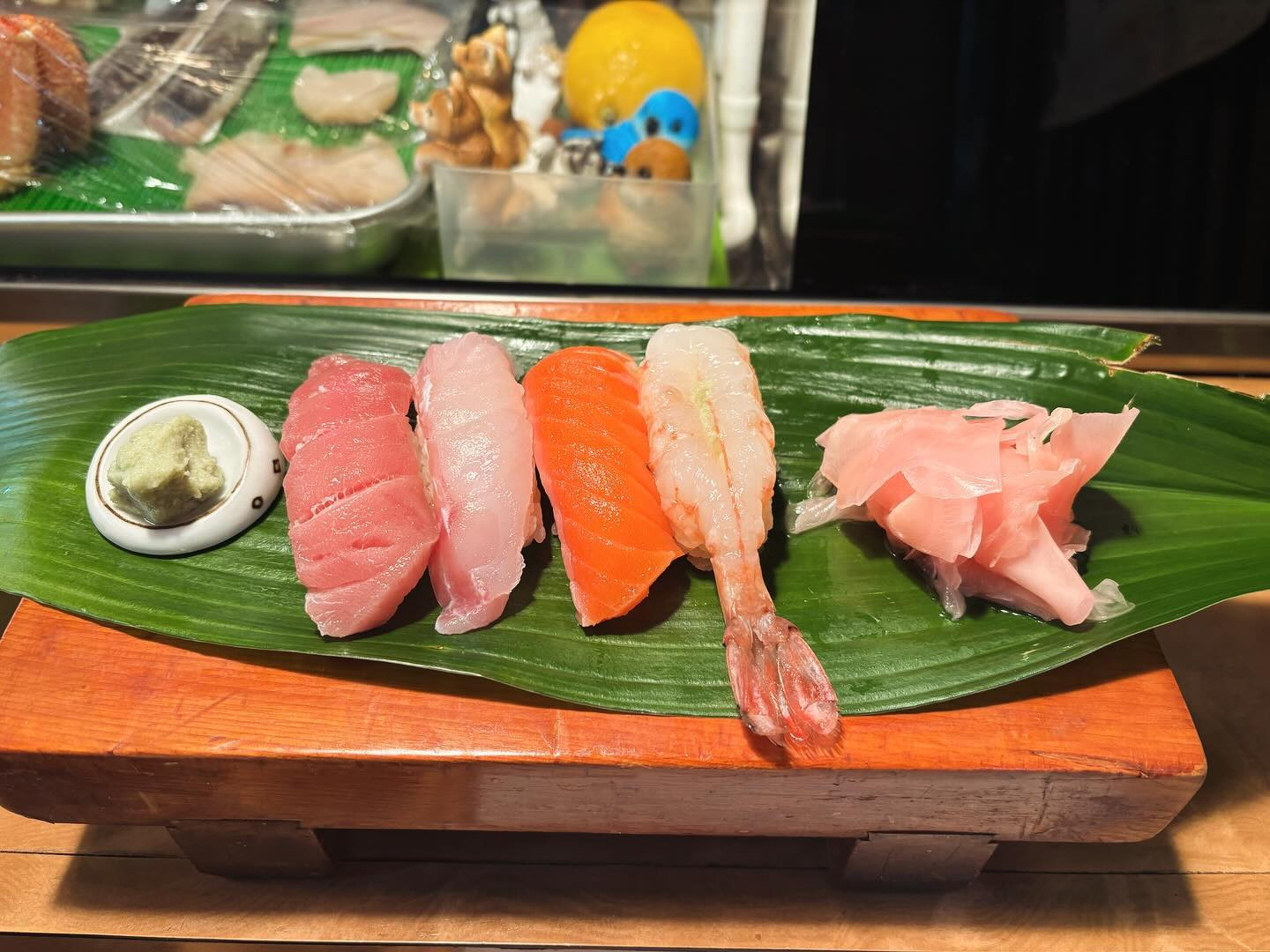 だいすきなお寿司💕
また、月曜から頑張ろ😊

今週は火、水、土で出勤します！

〒064-0806 北海道札幌市中央区南６条西４丁目 第２１桂和ビル 6F#クラブ我礼 

#北海道 #札幌 #すすきの #クラブ #東陽企画グループ #夜職女子 #ダブルワーク @clubgalle2580