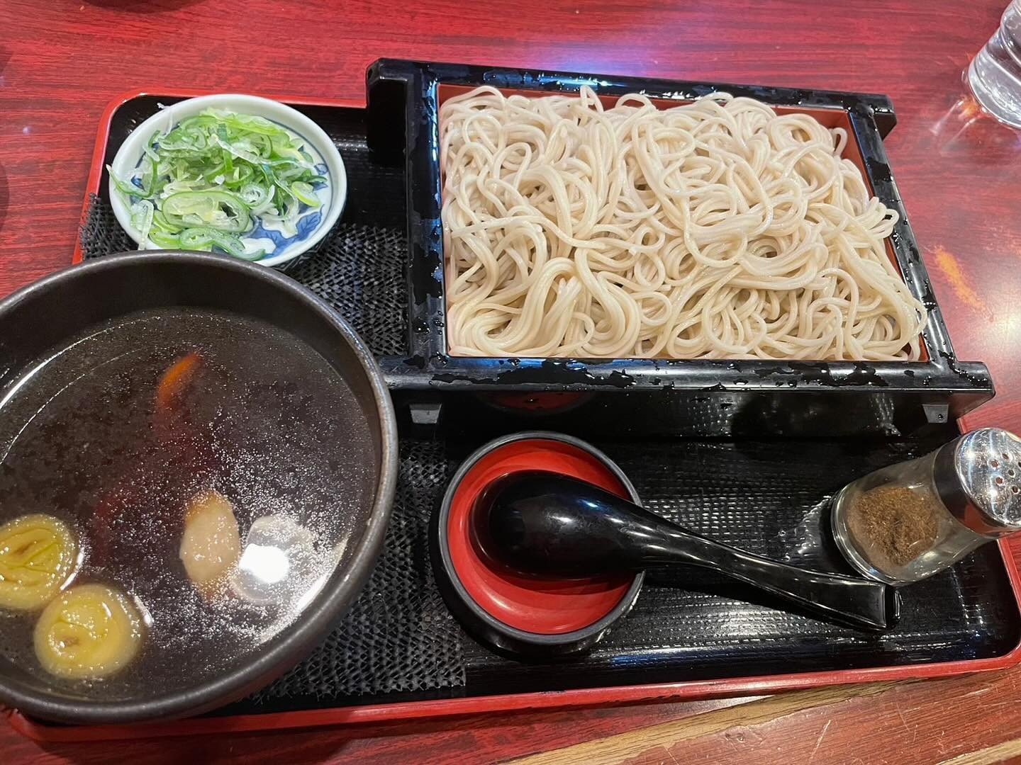 ✨

かなり前にいくさんとの蕎麦
載せ忘れ

大食い大会だったわ🤣

@clubgalle2580 

@galle_ikumi