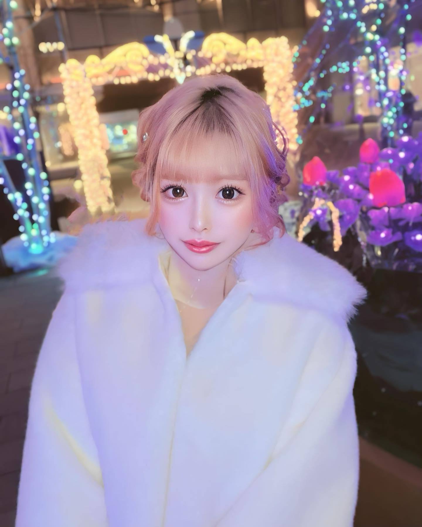 まだ寒いからひきこもりたい⛄️
冬にさきたん撮ってくれた写真🥰
この後にスパ行ってサウナめっちゃ入った🧖‍♀️

#すすきの #すすきのグルメ #ニュークラブ #ニュークラ #キャバ嬢 #ホステス #札幌 #歌舞伎町 #ポケパラ #ナイツ #ギャル #かわいい #あざとい系女子 #札幌観光 #followme#instagood #instalike #premier #一ノ瀬愛梨 #ぷにぷにあいり