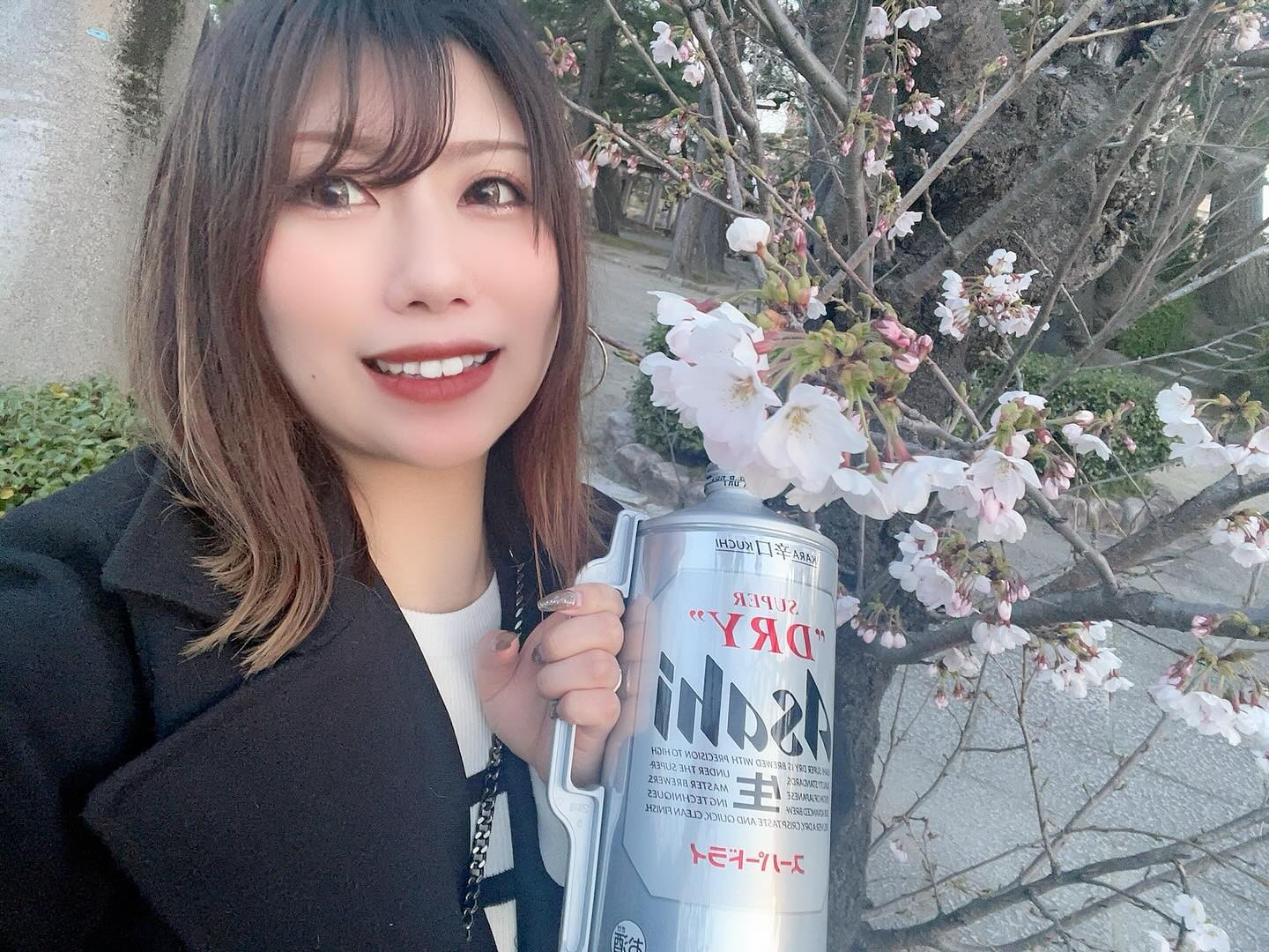 💙

GWの営業日について📢

4/29.5/6
↑の2日間のみ定休日です🙆🏼‍♀️

日曜日も営業してるから
お間違えのないように🫶🏻

毎年この時期はなんかそわそわする。笑
わたしはほぼ毎日いてます☘️
コンシェルジュの日もあるけど
いつでも飲めるので連絡ください🍺　

#新潟スナック #古町スナック #snacknodoka 
#古町キャバクラ #古町クラブ #古町 #セクシー #ギャル 
#新潟ナイトナビ #新潟 #新潟グラマー #新潟古町 #新潟美人 #スナックママ #ゴールデンウィーク #gw