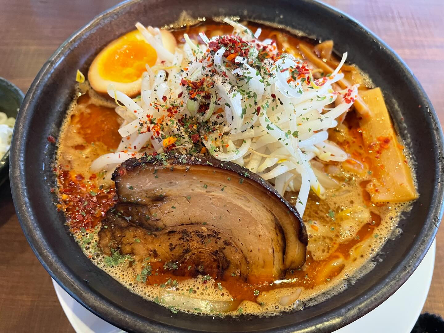 💙

のりダーの限定🍜
旨辛みそらーめん

これ、ほんとにすきで待ってたやつ🍜
辛いのすきなのに、得意ではないから
1号やっと食べた🥵✨

辛いの好きな人にはおすすめ🫶🏻

#ら麺のりダー #新潟らーめん #新潟ラーメン #長岡ラーメン #ラーメン #らーめん #新潟らーめん部 #新潟ラーメン部 #新潟グルメ #新潟ランチ #めんすたぐらむ #麺スタらーめん部 #麺スタグラマー #麺スタグラム #麺活 #ラーメン女子 #らーめん女子 #らーめん好きな人と繋がりたい #ラーメン好きな人と繋がりたい #ラ活女