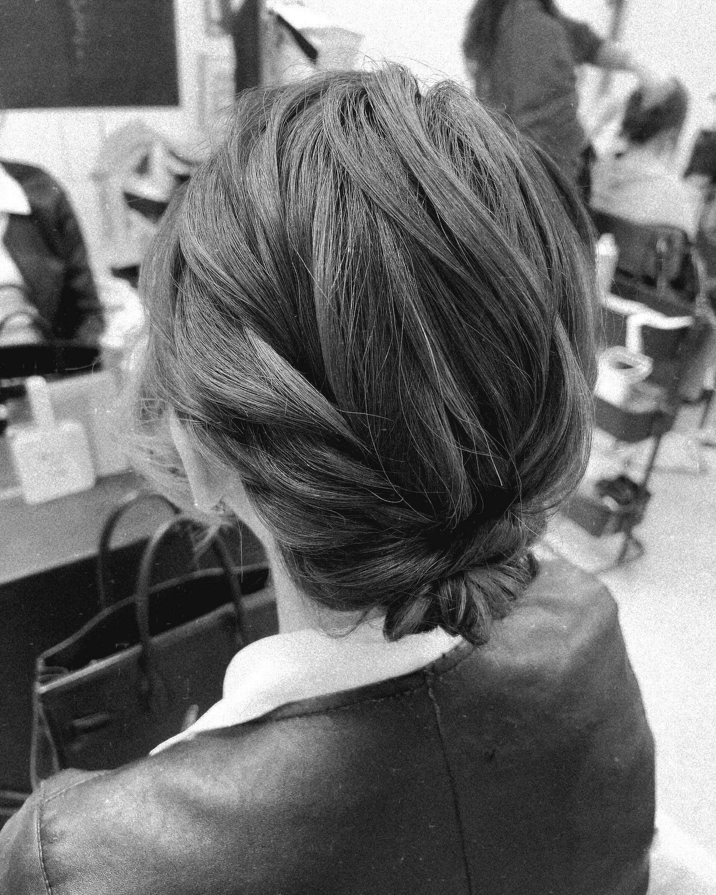 ヘアセット完了✨️

金曜も、楽しみましょ😊🥂

@clubgalle2580 

#東陽企画グループ #東陽企画 #トキオ観光
#第21桂和ビル #第21桂和ビル6階
#くらぶ我礼 #クラブ我礼 #我礼#北海道 #札幌 #すすきの #ラウンジ  #ラウンジ嬢 #キャバクラ #キャバ嬢 #ホステス #きゃばきゃば #お酒好きと繋がりたい