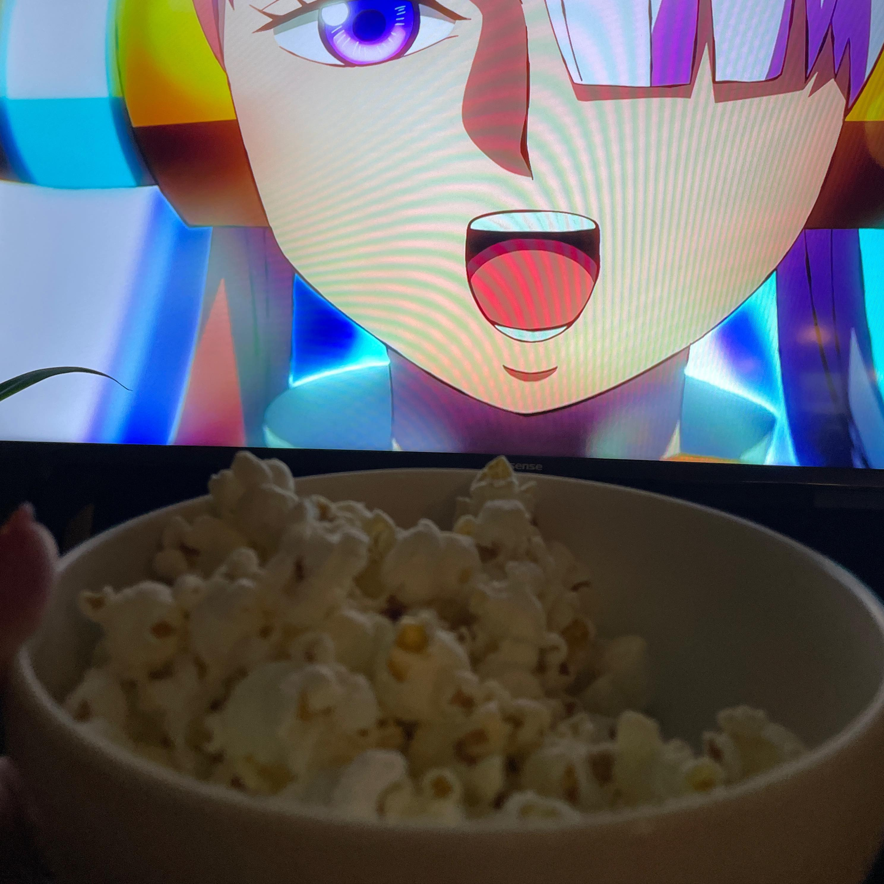 今更ながら
ONE PIECEのウタの映画観ました！

行きつけの飲み屋さんで
ポップコーン食べながら🤣

最近ワンピースカードにハマってるし
途中離脱したマンガも読みたいな(笑)

さて！華金行きましょー🥂✨

┈┈┈┈┈┈┈┈┈┈┈┈┈┈┈┈┈┈ 

札幌市中央区南6西4第21桂和ビル6F 
クラブ我礼〜Galle〜 

 @clubgalle2580 

┈┈┈┈┈┈┈┈┈┈┈┈┈┈┈┈┈┈ 
ご来店予定の方はDMください💌 
 
#ワンピース #onepiece #ウタ #映画 #クラブ我礼 #ク