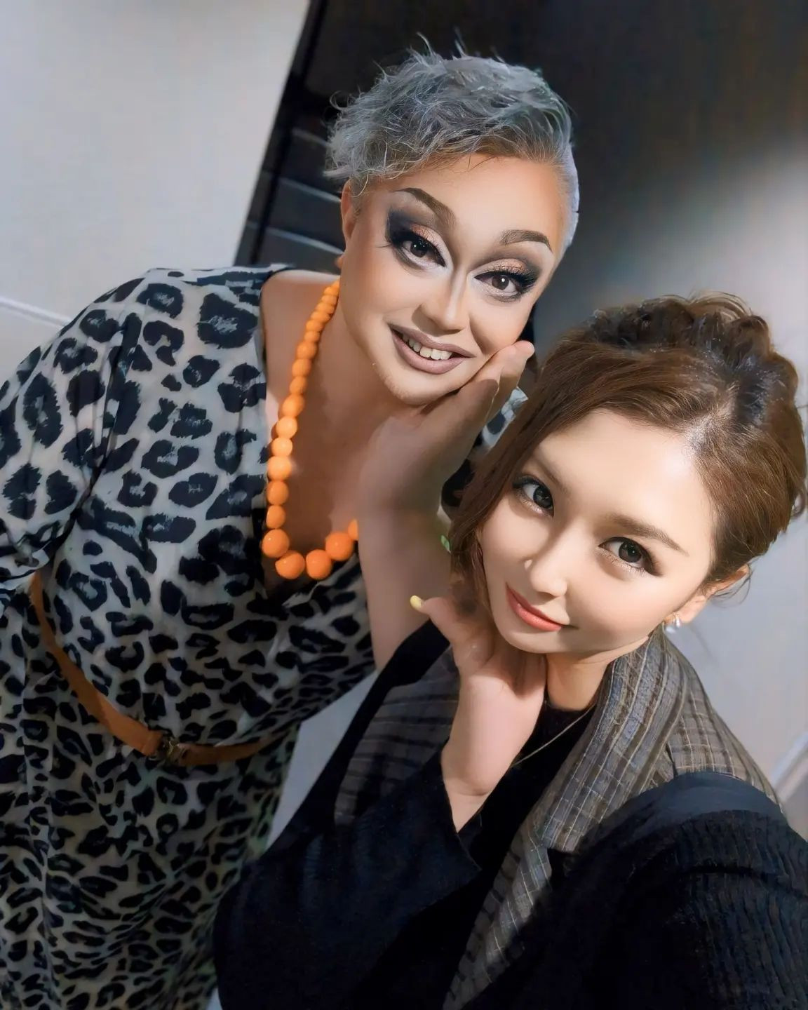 .
.
.
しまじろうより🐯
ミミリンより🐰
トリッピーより🐤
ラブリンより🐑
やっぱりしま姉さん🫶💖

@hibiki.group 
@letoile_sinseigroup 
#レトワール#響グループ #水川潤#美松ビル5F#札幌 #すすきの #北海道 #ニュークラブ #ニュークラ嬢 #すすきのニュークラ #ラウンジ #ラウンジ嬢 #キャバクラ #キャバ嬢 #ホステス #夜職 #ナイトワーク #ポケパラ #インスタ指名 #求人 #お酒好きな人と繋がりたい #キャバキャバ #きゃばきゃば#ダイエット