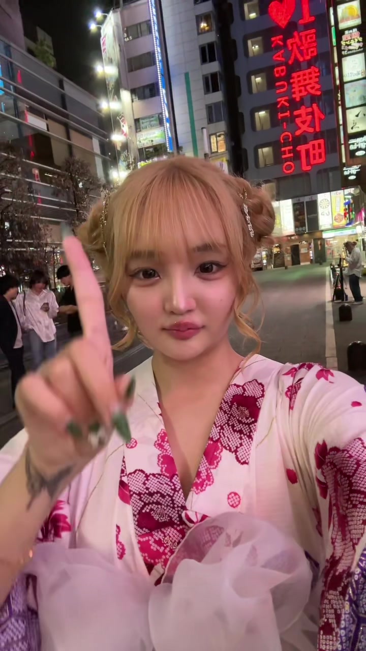 必死でかお真顔😇 #コナン #歌舞伎町 #ヘアメイク #歌舞伎町キャバ嬢 #浴衣 #おすすめにのりたい #ツインテール