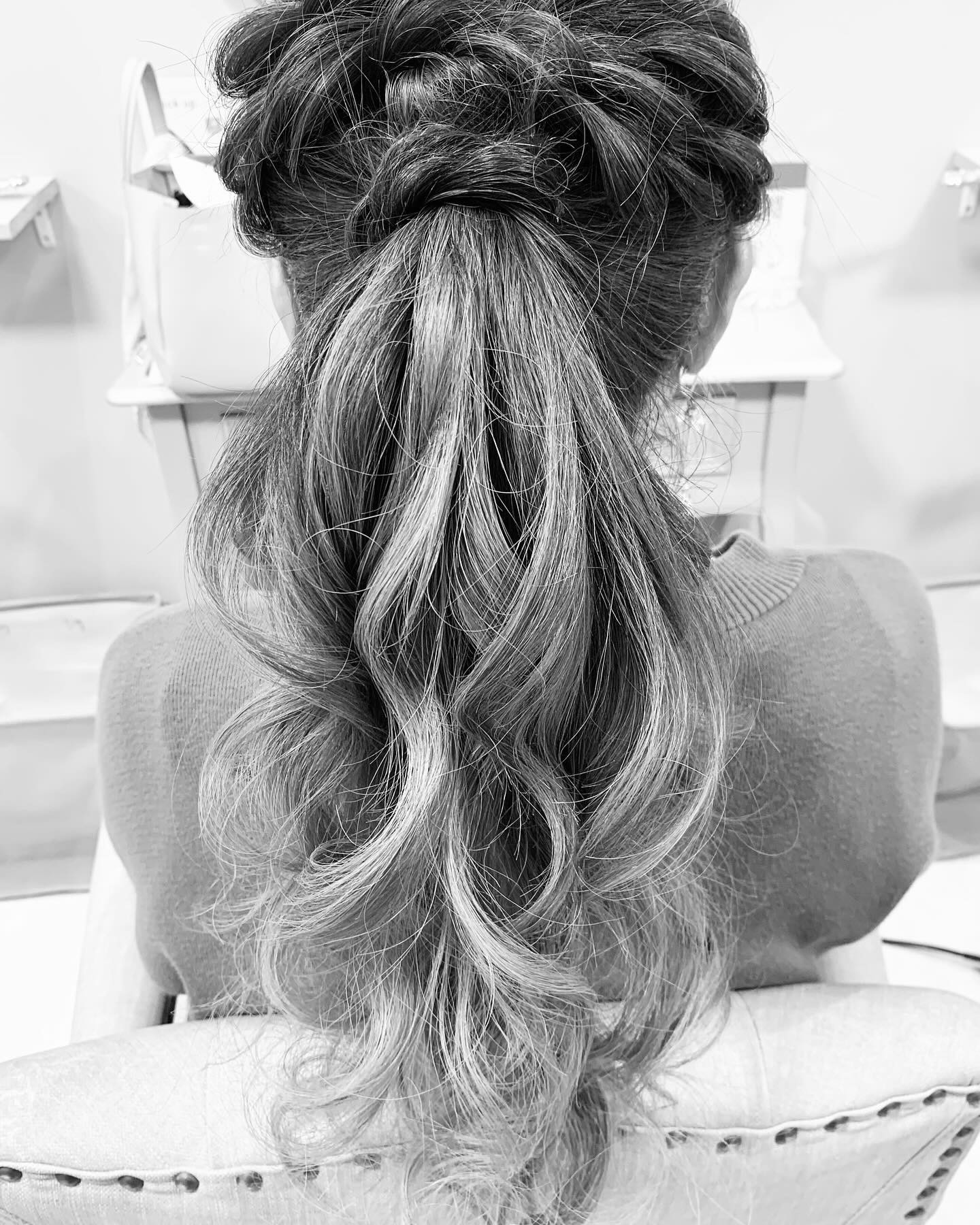 風ニモマケズ 今日も出勤！@clubgalle2580 #東陽企画グループ #東陽企画 #トキオ観光 #第21桂和ビル #第21桂和ビル6階 #くらぶ我礼 #クラブ我礼 #我礼 #クラブガレ