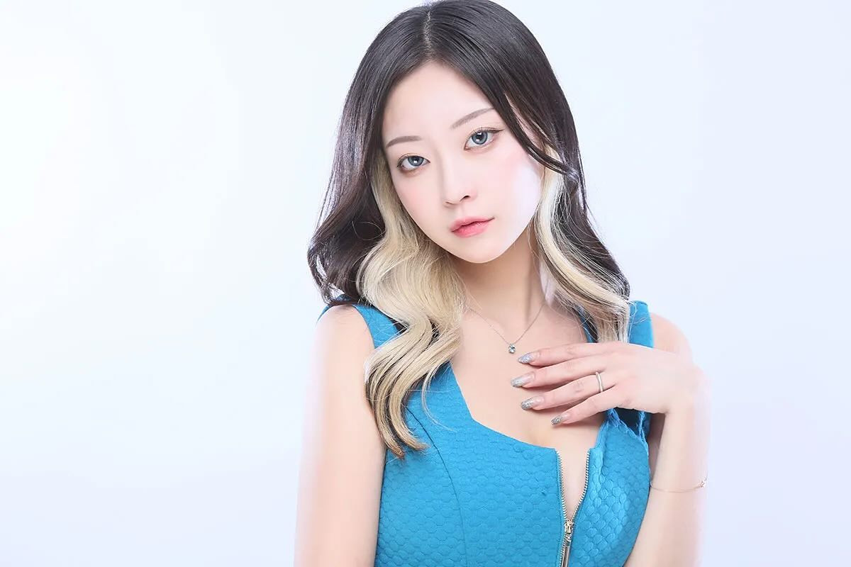 あと3日🩶

 #キャバ  #キャバクラ  #キャバクラ嬢  #キャバクラドレス  #宣材  #宣材写真  #宣材撮影  #レース期間  #レース期間中  #看板レース  #いいね返し  #instagood  #ヘアメ  #ヘアメイク  #セクシードレス  #同伴  #シャンパン  #シャンパンください  #テキーラ  #テキーラだいすき  #ラウンジ  #ラウンジ嬢  #歌舞伎町  #歌舞伎町キャバ嬢  #歌舞伎町キャバクラ