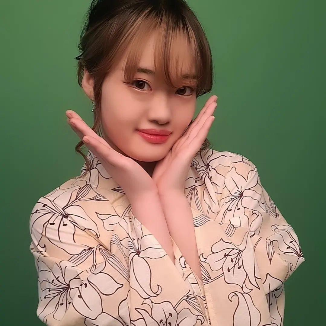 ⁡
⁡杏珠です☺️お仕事いつもお疲れ様です🍵⁡
⁡今日は夏に向けて浴衣の撮影に行ってきました。すすきのを5月に浴衣で散策するの少し恥ずかしかった。。。
⁡浴衣を着るのは小学生ぶりだったから着付け不安だったけど、ちゃんと自分でできたから安心😌⁡⁡
⁡撮影初めてだったけどカメラマンの方やスタッフさんが優しくてリラックスして挑めました、ありがとうございました🍀
⁡⁡⁡
⁡⁡
@caba2_hokkaido⁡
⁡⁡⁡
#neonewclub4610 #すすきの #札幌 #パブ #新人ホステス #キャバクラ #ニュ