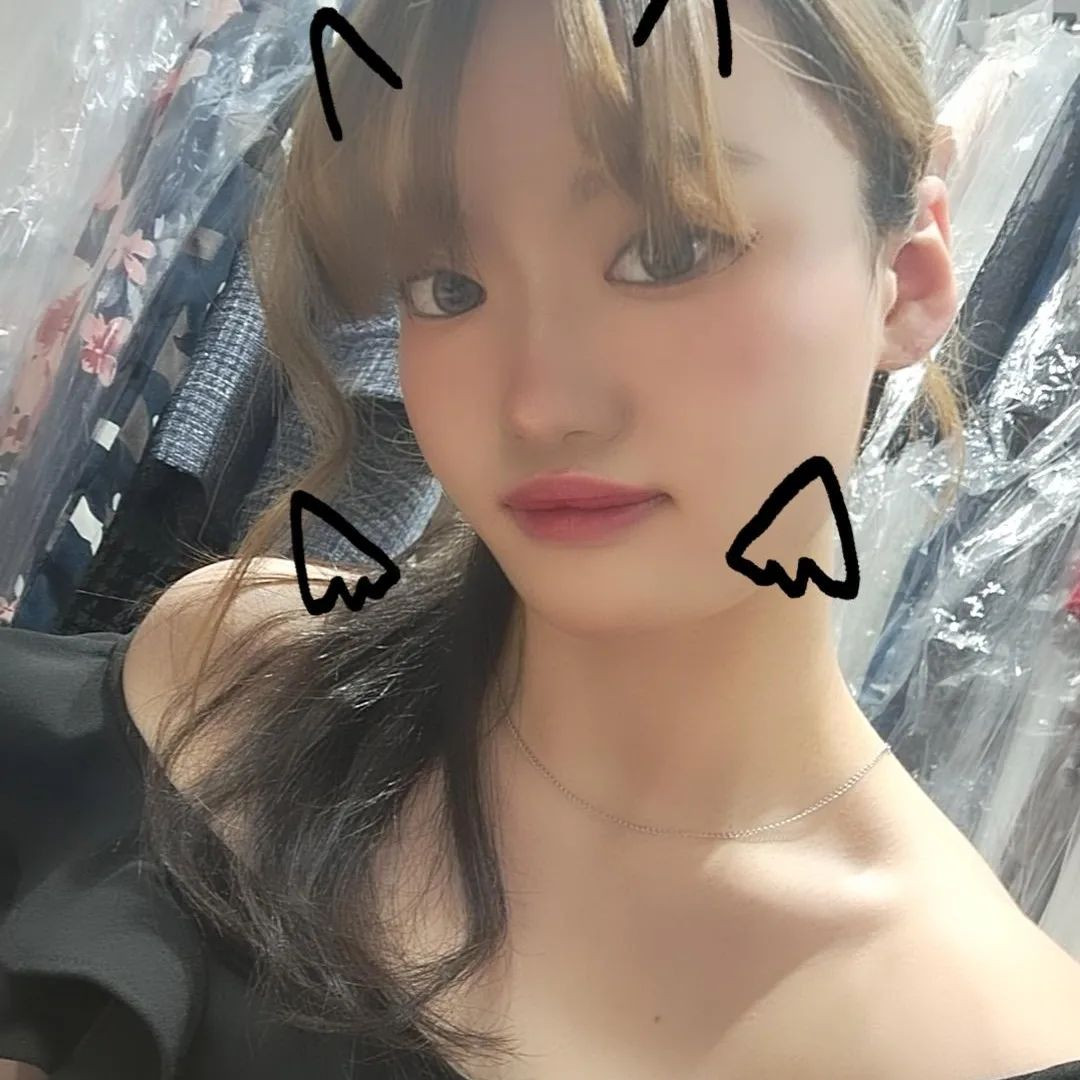 ⁡
⁡杏珠です☺️⁡いつもお仕事お疲れ様です🍵⁡
⁡最近趣味を見つけたいなと思いはじめました、流行り？のサウナに手を伸ばしてみようかな👀⁡
⁡そういえば先月豊平区のサウナコタンがリニューアルオープンしたらしいですね！みなさんもう行きましたか？？サウナ初心者でも整えるか教えて〜〜〜🔰⁡
⁡⁡
⁡⁡
⁡#neonewclub4610 #すすきの #新人ホステス #パブ #キャバクラ #ニュークラブ #お酒好き女子 #遊びたい盛り #fypシ