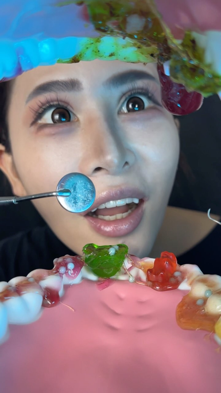 ひとり歯医者🦷さんごっこ笑笑
家がアリだらけ笑笑

#asmr #dentist #dentalhealth #dentalhygienist 
#tiktok #動画 #アレンジ動画 #地下アイドル #地下アイドルやってます #あにめ #八重歯
