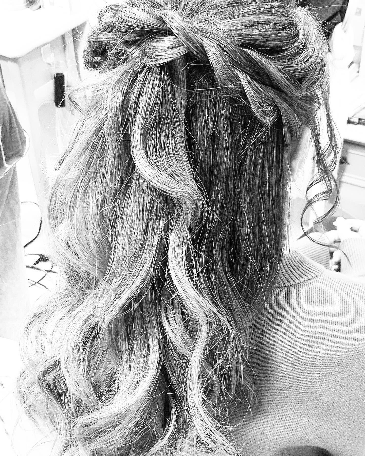 あっという間に半年！6月も宜しくです@clubgalle2580 #東陽企画グループ #東陽企画 #トキオ観光 #第21桂和ビル #第21桂和ビル6階 #くらぶ我礼 #クラブ我礼 #我礼 #クラブガレ