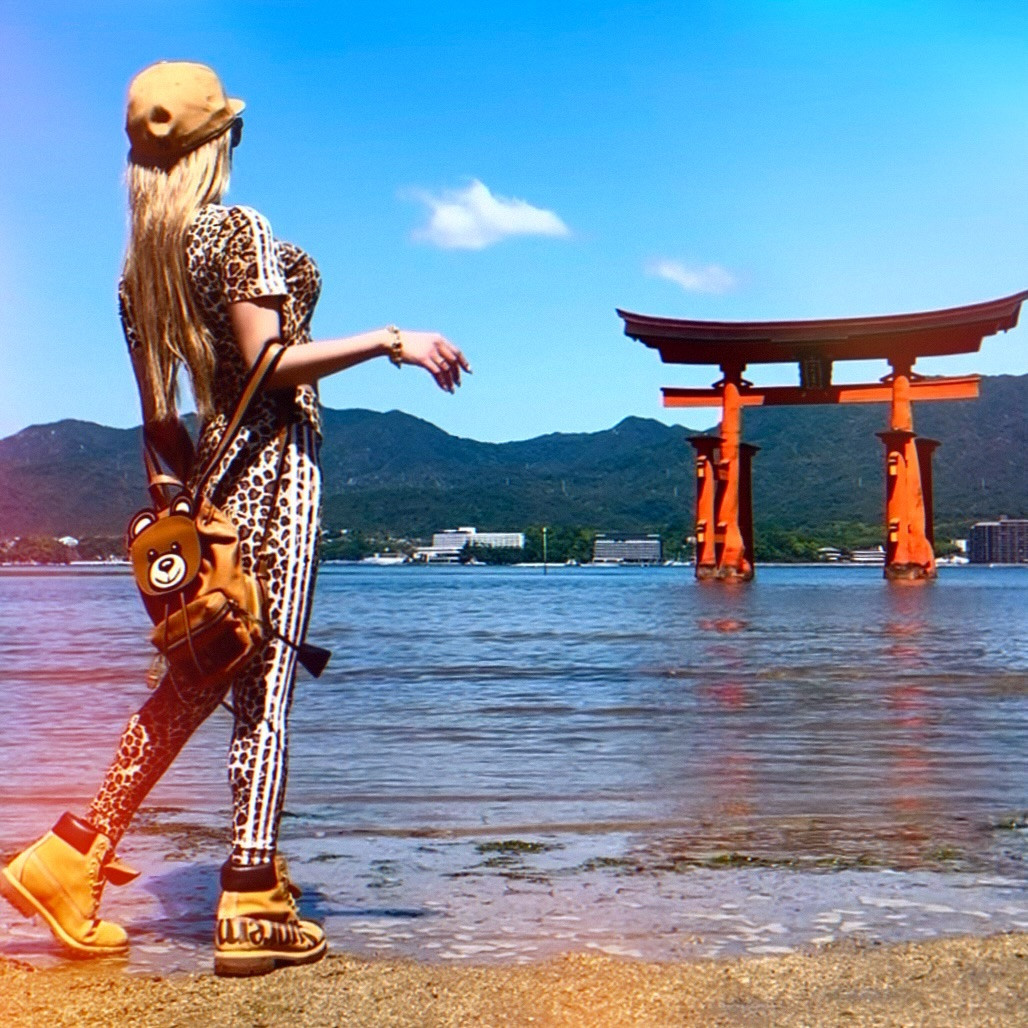 .
半年に一度の恒例行事、我が家の家族旅行🛳️⚓️
今回は中国地方、宮島へ👴🏻👵🏻👨🏻👩🏻👧🏼〜♪
#広島
#宮島
#厳島神社