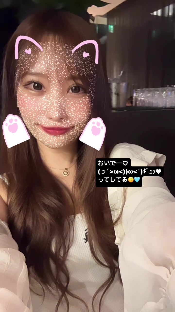 やることなき。ひまだよ。かまって。いんすたきてね。 #歌舞伎町#新宿#歌舞伎町 #ドレス#キャバ嬢#ソロモン #シェアしたらいいことあるかも #ライブ配信#ふわっち #シャンパン#おぅー#おすすめにのりたい#すっぴん#運営さん好き#みうちゃん3秒クッキング