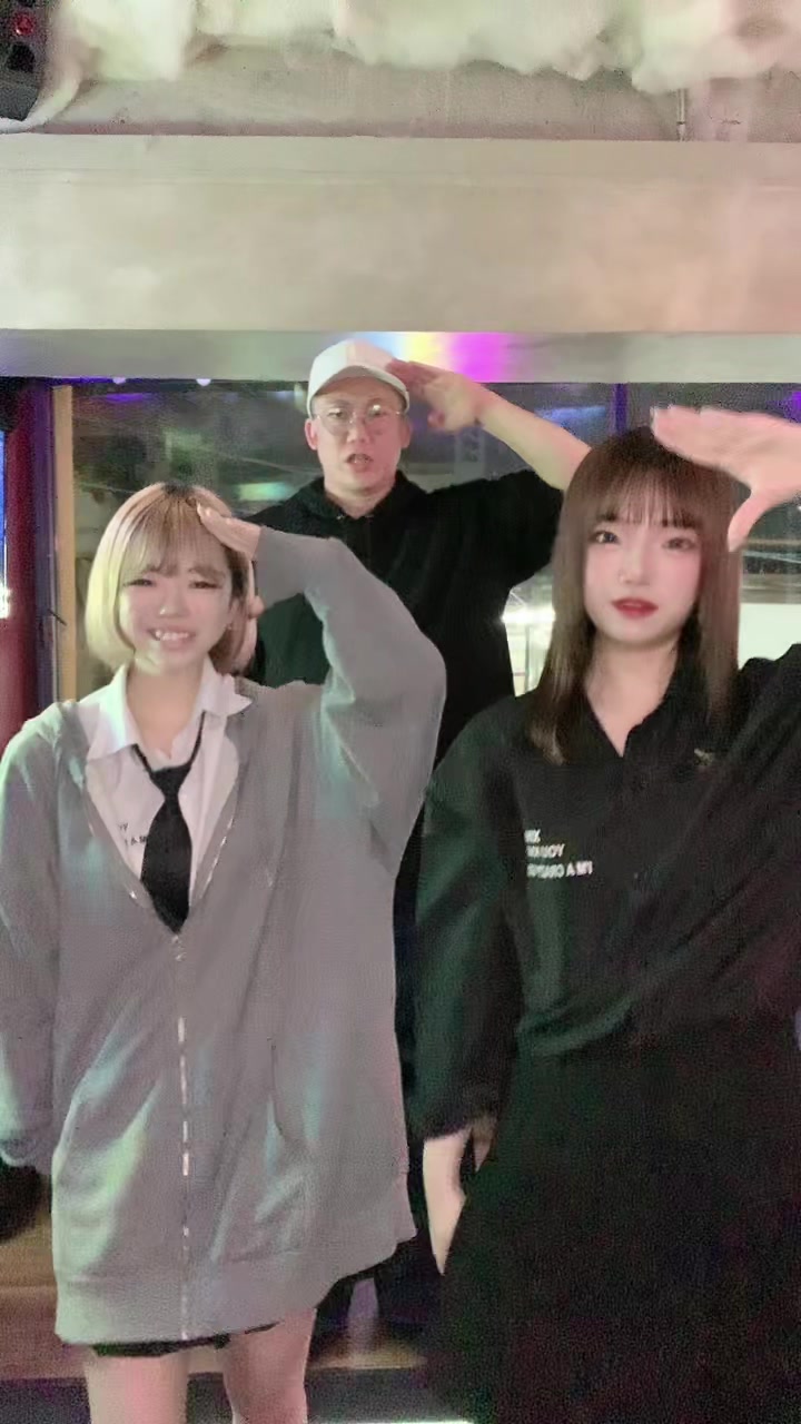 A-holic ホットニュース 86036