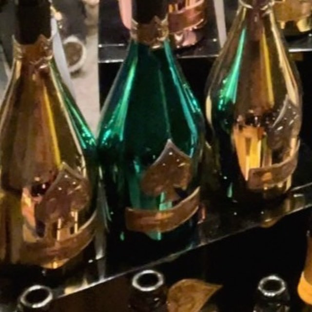 池袋 Red Shoes ホットニュース 86794