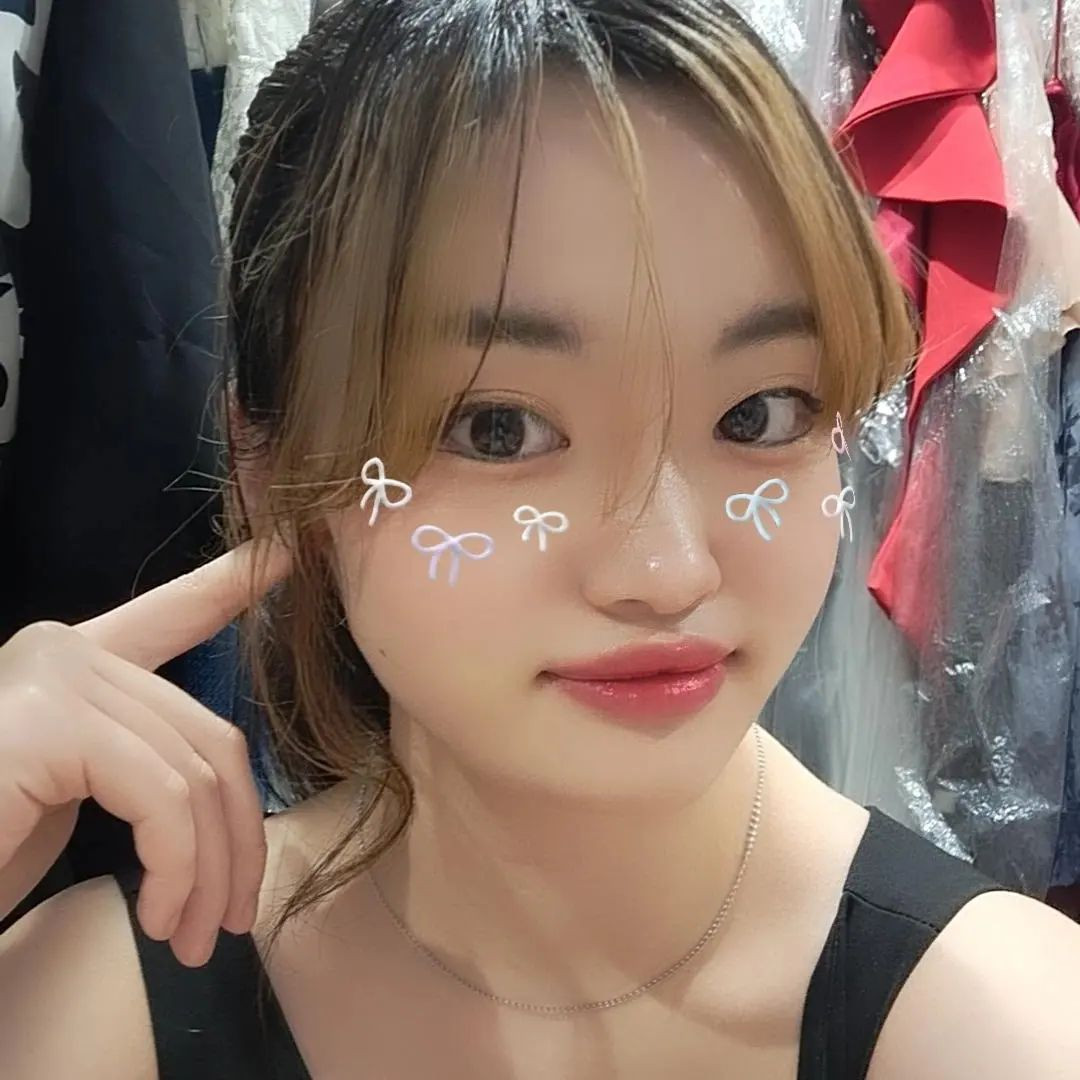 杏珠です😊息してるの偉いですよね💮⁡
６月も半ばに差し掛かりまして、イベントの告知です✨✨✨⁡
 @shirout4610 にて6/14ｰ16⁡⁡の３日間浴衣イベントが開催します！⁡
⁡杏珠は予定が合わず15日のみ参加しますが素敵なイベントになるように頑張ります！⁡
⁡飲みべ高い人ご連絡ください_( ˙꒳​˙_🥕)ﾆﾝﾍﾟｺ⁡
⁡⁡
⁡⁡
#neonewclub4610  #すすきの #パブ #スナック #キャバクラ #新人ホステス #お酒好き女子 #遊びたい盛り #fypシ