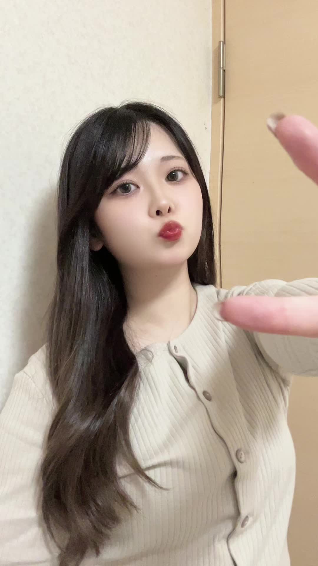 体調悪すぎて全然ぎりはっぴーですらない😂#北海道 #00 #おすすめ #fyp #ライバー