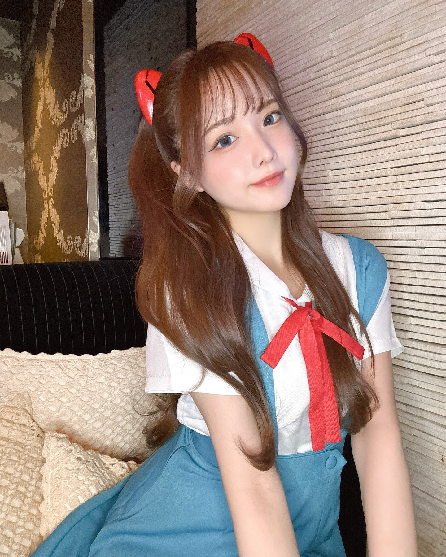 イベントで
アスカコス制服Verしました✈️(2ヶ月前)

┈┈┈┈┈┈┈┈┈┈┈┈┈┈┈┈┈┈┈┈┈┈┈
かのん🐼🍼 @pandanobabychan 
⁡
札幌市中央区南5西3オークラビル2F
@rymansbar_susukino で会えます🎟
⁡
出勤確認はDMか当店に
お電話お願いします📨 011-533-1414
┈┈┈┈┈┈┈┈┈┈┈┈┈┈┈┈┈┈┈┈┈┈┈
⁡
#可愛い女の子 #キャバ嬢 #すすきのキャバ嬢 
#地毛コス #コスプレ #アスカコス #コスプレイヤー