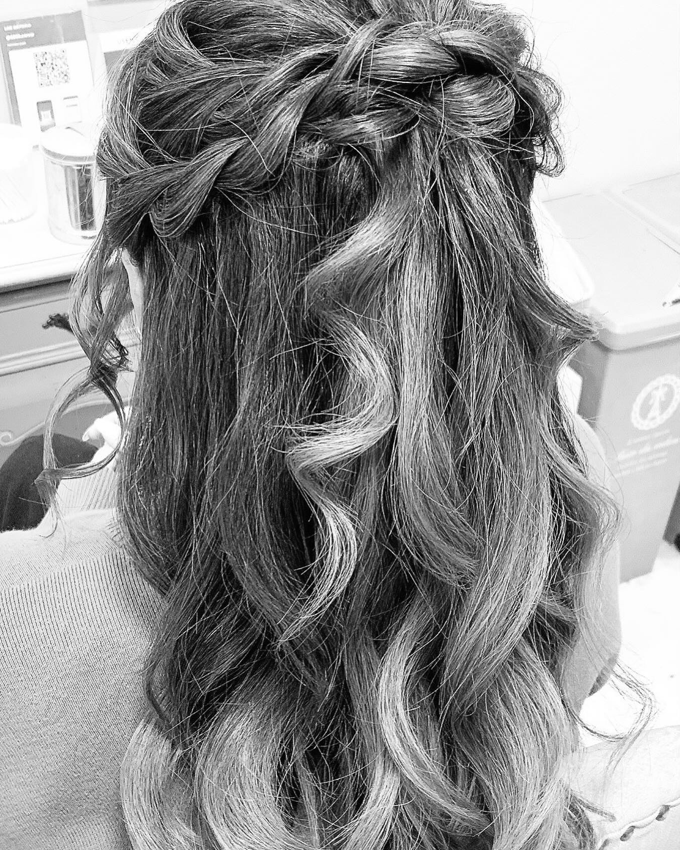 今夜も特別なひと時を我礼でお過ごし下さい@clubgalle2580 #東陽企画グループ #東陽企画 #トキオ観光 #第21桂和ビル #第21桂和ビル6階 #くらぶ我礼 #クラブ我礼 #我礼 #クラブガレ