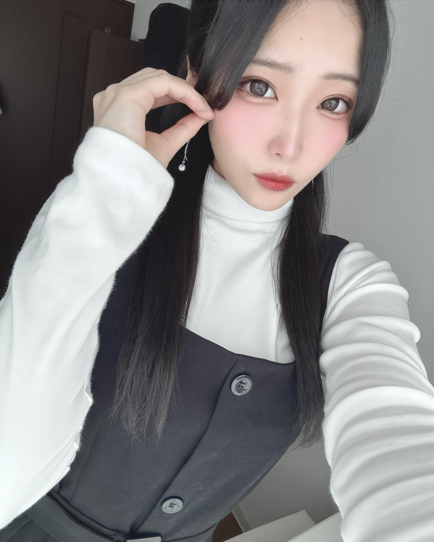 髪が長かった頃💭
本日お休み☁️

南4条西3丁目第一Gビル3F 
Club MOULIN ROUGE-ムーラン・ルージュ-

☁️星乃　そら☁️

@hibiki.group
@moulinrouge_sinseigroup
.
#HIBIKI #HIBIKIグループ #スタイル抜群 #美人 #美女 #かわいい #可愛い #癒し系女子 #大人可愛い #お酒好き女子 #キャバクラ #ニュークラブ #クラブ #ラウンジ #夜職女子 #すすきの #北新地 #銀座 #西麻布 #お酒好きな人と繋がりたい #インス