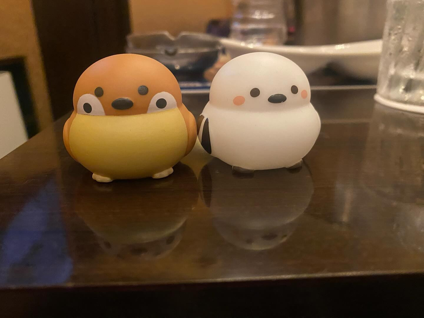 こんにちは🎶
先日いただいたトリさん🐥

お気に入りのおもちゃになったようでどこかに隠してしまった…

シマエナガ行方不明😞

今日はお休みなのでシマエナガ探し頑張ります笑

@clubgalle2580 
#クラブ我礼#すすきの