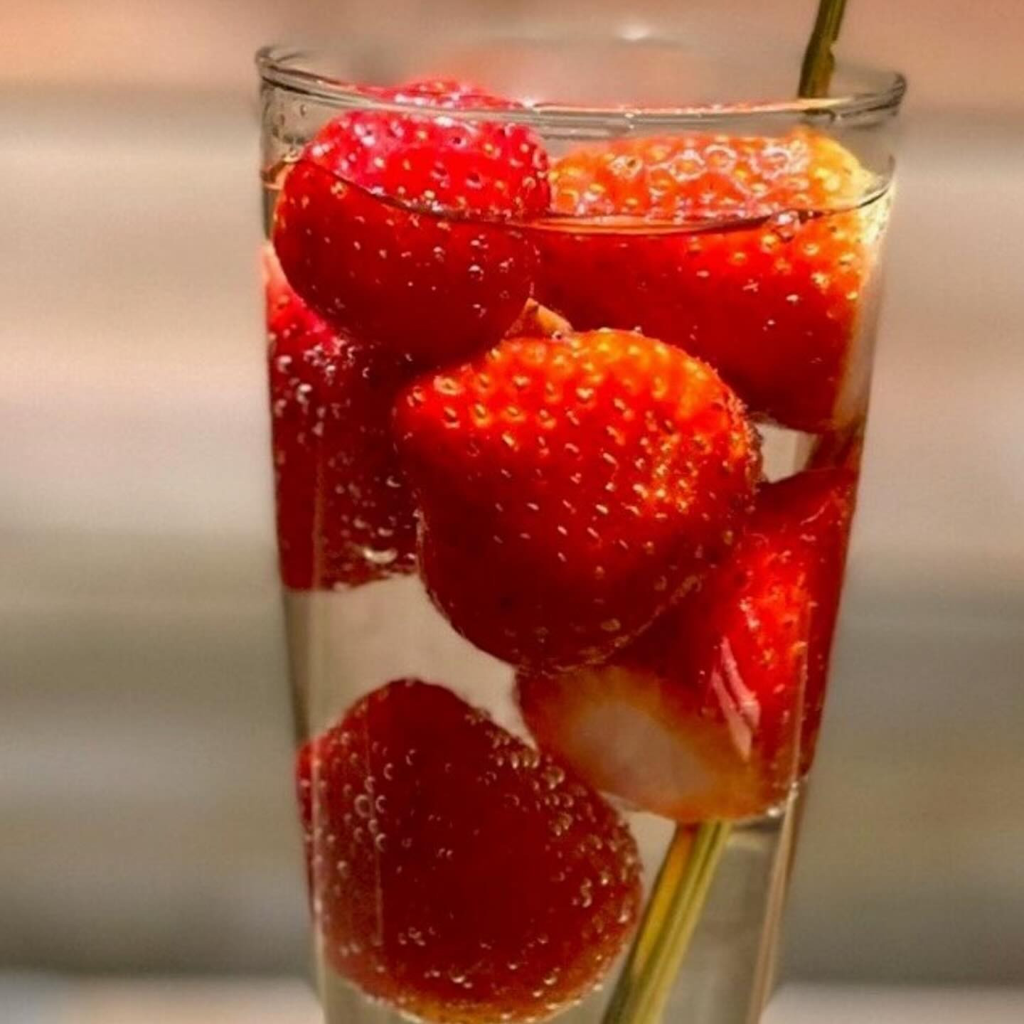 昨日は、急遽出勤する事に！！
急いで準備してお店へ💨💨
平日の水曜日なのに、忙しかったぁ😵

今日はどんな日になるかなぁ〜☺️
今日も出勤します😉

@clubgalle2580 
#club我礼#すすきの#ジンギスカン