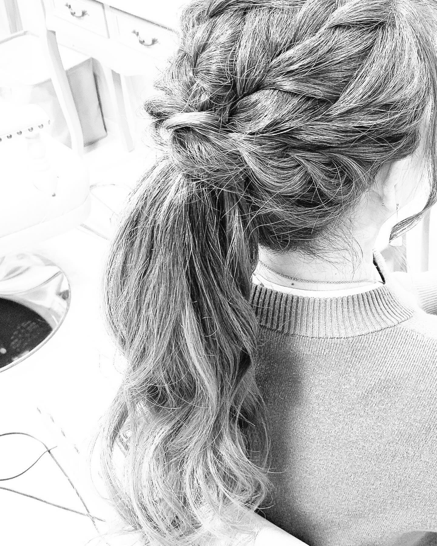 今日から7月！気持ち入れかえ頑張ります@clubgalle2580 #東陽企画グループ #東陽企画 #トキオ観光 #第21桂和ビル #第21桂和ビル6階 #くらぶ我礼 #クラブ我礼 #我礼 #クラブガレ