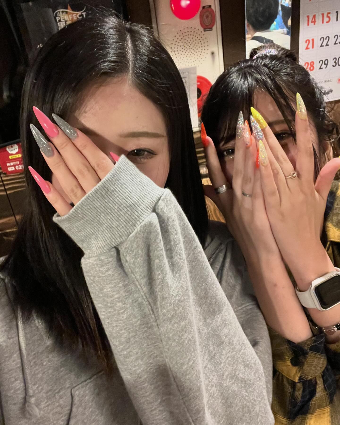 休みでも飲んじゃう🍻
出勤です！
是非遊びに来てください🌟