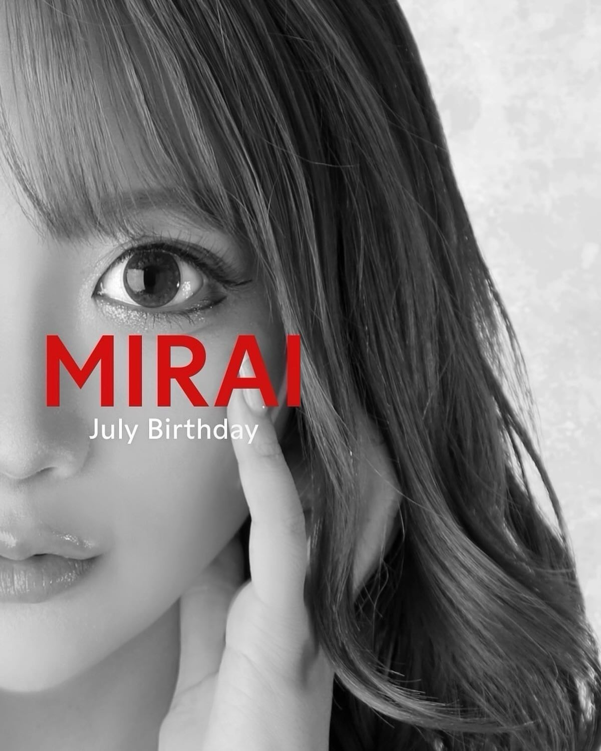 もう1パターンのやつ🌟 
今年もあゆちゃんの真似☺️☺️☺️☺️

 #オレンジテラス  #オレンジテラス歌舞伎町  #歌舞伎町  #キャバクラ  #キャバ嬢  #バースデー  #誕生日