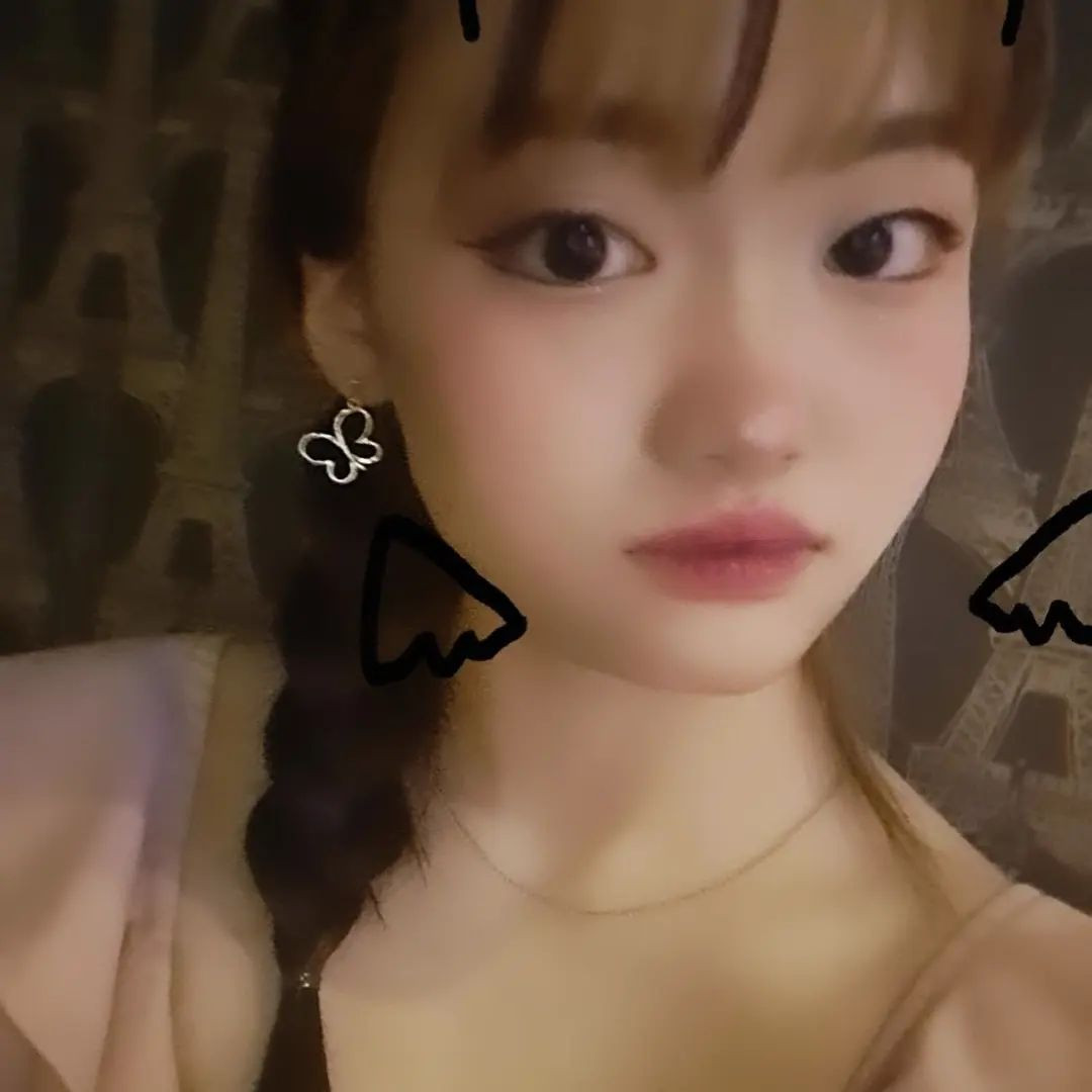 ⁡
⁡杏珠です😊こんばんわん🐶⁡
⁡ついに7月になってしまいました(「🍉･ω･)｢🍉⁡
⁡2024年も下半期に入ったと思うと1年って凄くあっという間に過ぎてしまうんだと実感します。。。⁡
⁡今年の夏はプール行けるかな？⁡
⁡⁡
⁡⁡
⁡#neonewclub4610 #キャバクラ #札幌 #すすきの #パブ #スナック #ニュークラブ #お酒好き女子 #遊びたい盛り #fypシ