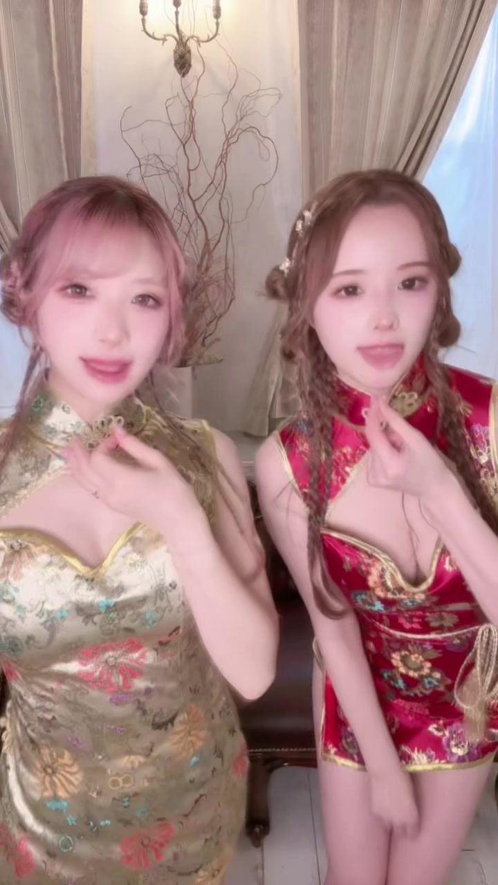 🐼🐱🇨🇳@かのん🐼🍼すすきの  #猫吐極楽音頭 #おすすめ