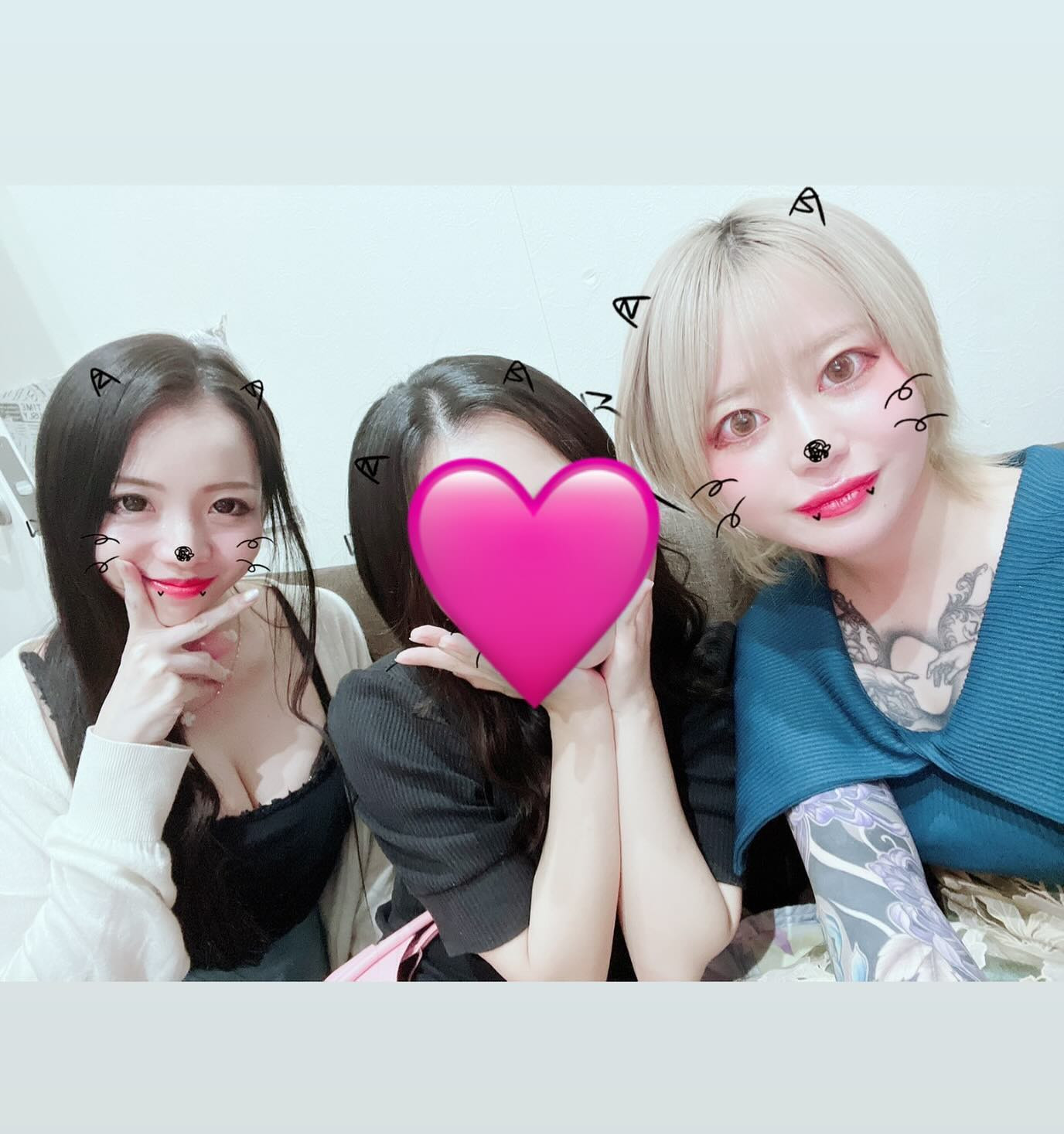 LOUNGE TITANIA ホットニュース 93385