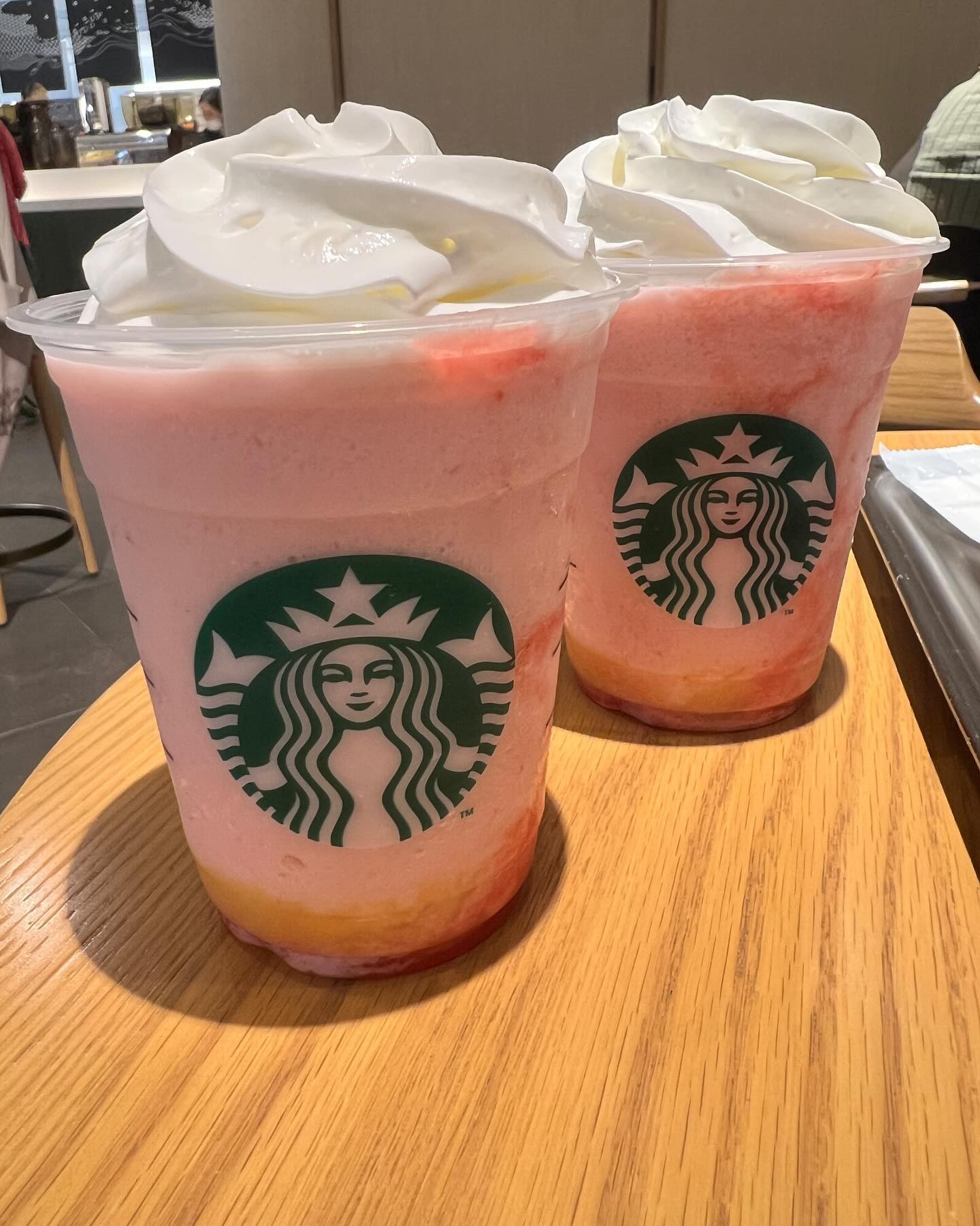 こんばんは☆

我礼15周年、終わりましたぁ〰️✨✨

2日間、お疲れ様でした☆

お祝いしてくれたお客様、本当にどうもありがとうございました☆

これからもクラブ我礼を宜しくお願いします☆

今日も出勤します☆

 #札幌 #すすきの #クラブ我礼 @clubgalle2580