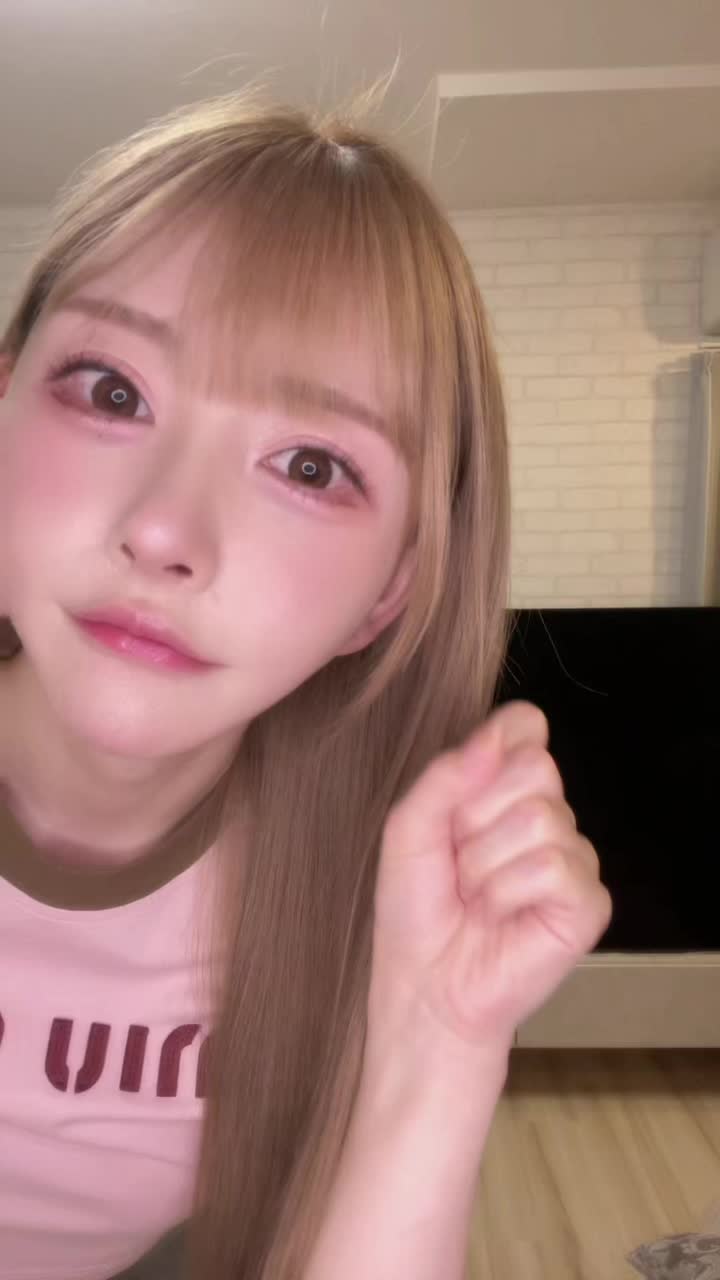 自分ブルベかイエベかいまだにわからない#キャバ嬢#りんかちゃん#推し活     してぴ