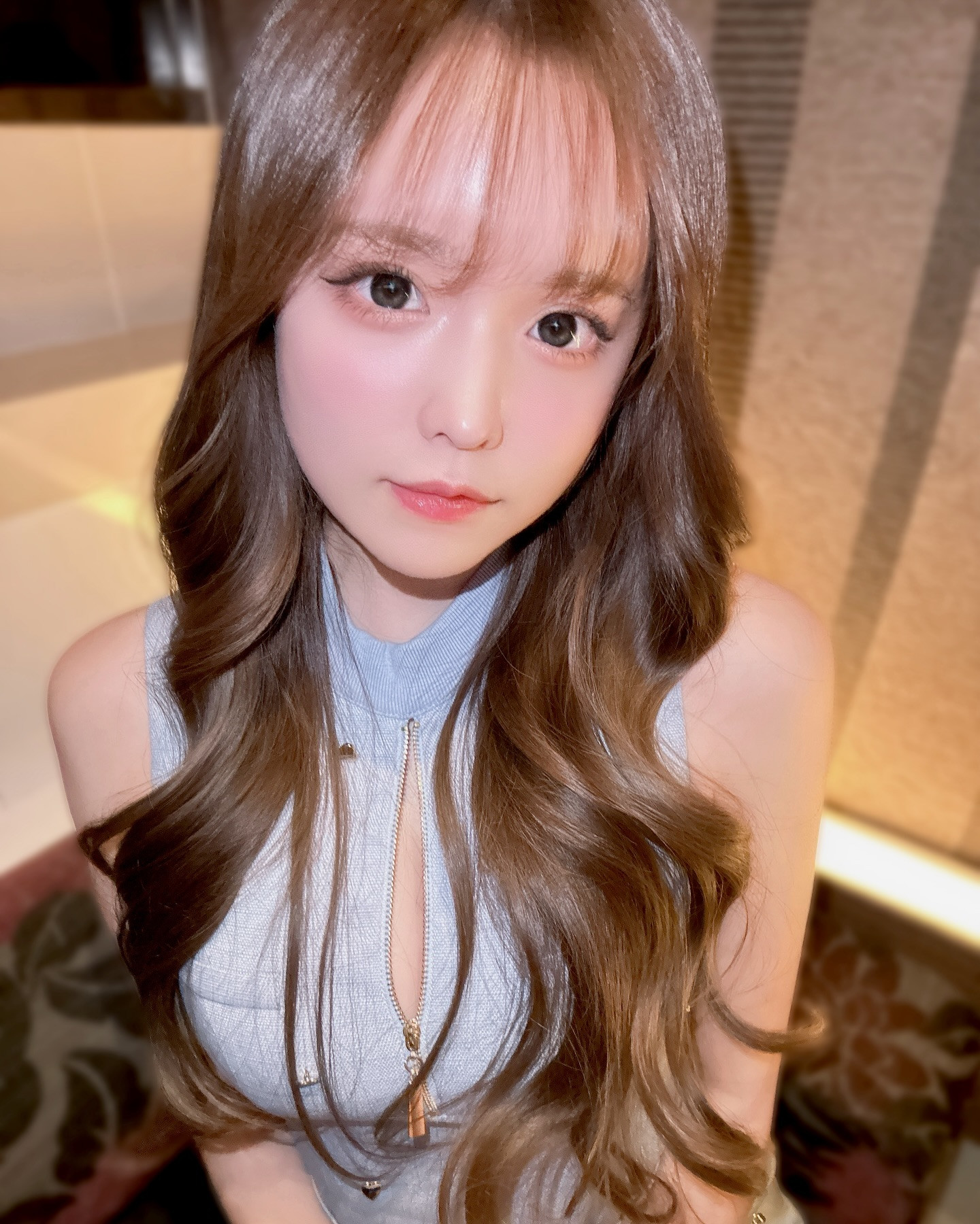 暑いからみんな北海道に来ようね
クーラーたいて待ってるよ

┈┈┈┈┈┈┈┈┈┈┈┈┈┈┈┈┈┈┈┈┈┈┈
かのん🐼🍼 @pandanobabychan 
⁡
札幌市中央区南5西3オークラビル2F
@rymansbar_susukino で会えます🩵🪼
⁡
出勤確認はDMか当店に
お電話お願いします📨 011-533-1414
┈┈┈┈┈┈┈┈┈┈┈┈┈┈┈┈┈┈┈┈┈┈┈
⁡
#キャバ嬢 #すすきのキャバ嬢 #すすきのグルメ 
#北海道旅行 #北海道観光 #札幌グルメ #可愛