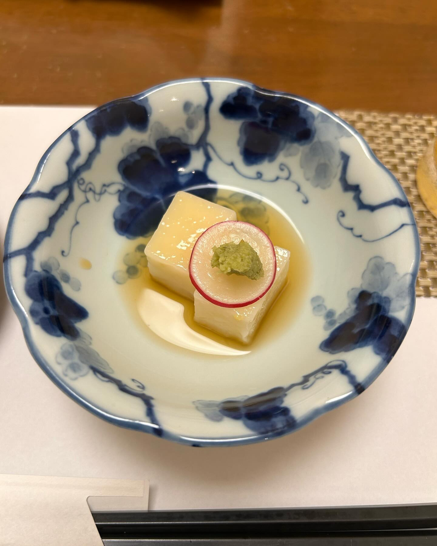 こんにちは☆

昨日はお寿司屋さんのすし勢に行ってきましたぁ〰️🍣

たくさん頂きましたぁ〰️✨

2日間、どうもありがとうございました☆

感謝の気持ちでいっぱいです☆

ご馳走様でした☆

又、みんなで楽しく飲みましょうね☆

 #札幌 #すすきの #クラブ我礼 @clubgalle2580