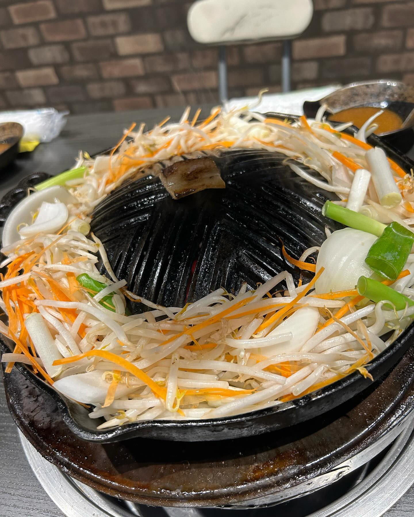 こんにちは☆

昨日は久しぶりに会ったお客様達とジンギスカン雪だるまにいきましたぁ〰️✨✨️

めちゃくちゃ美味しかったです☆

どうもありがとうございます☆

ご馳走様でした☆

今日も出勤します☆

 #札幌 #すすきの #クラブ我礼 @clubgalle2580